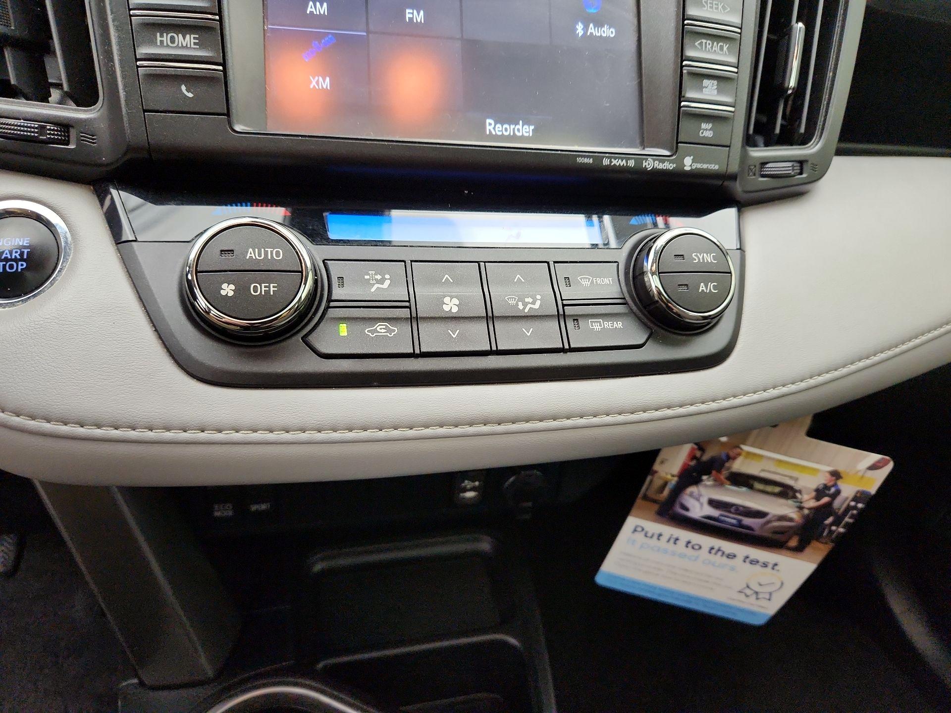 Thumbnail: 2018 Toyota RAV4 - 16