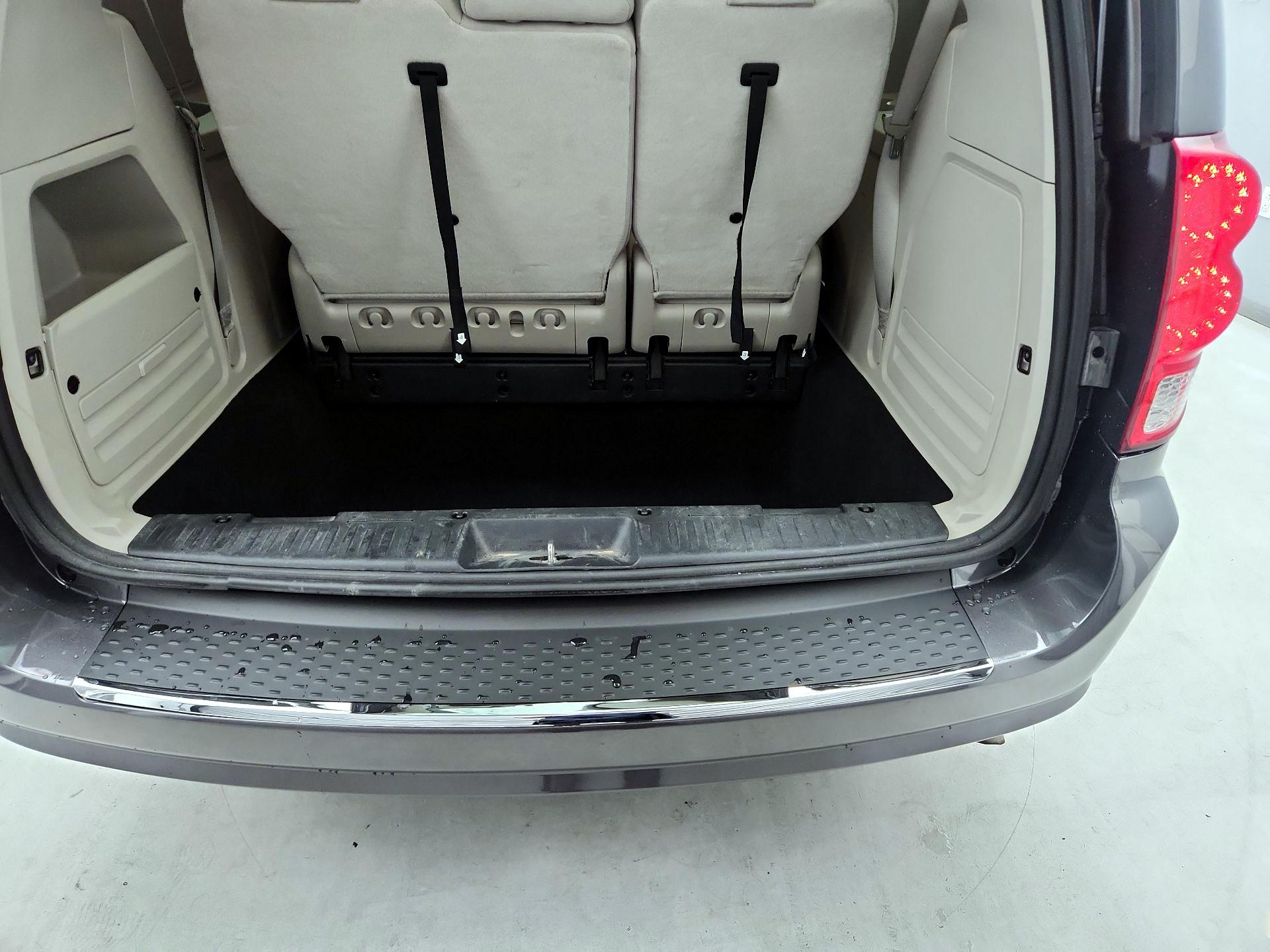 Thumbnail: 2016 Dodge Grand Caravan - 20