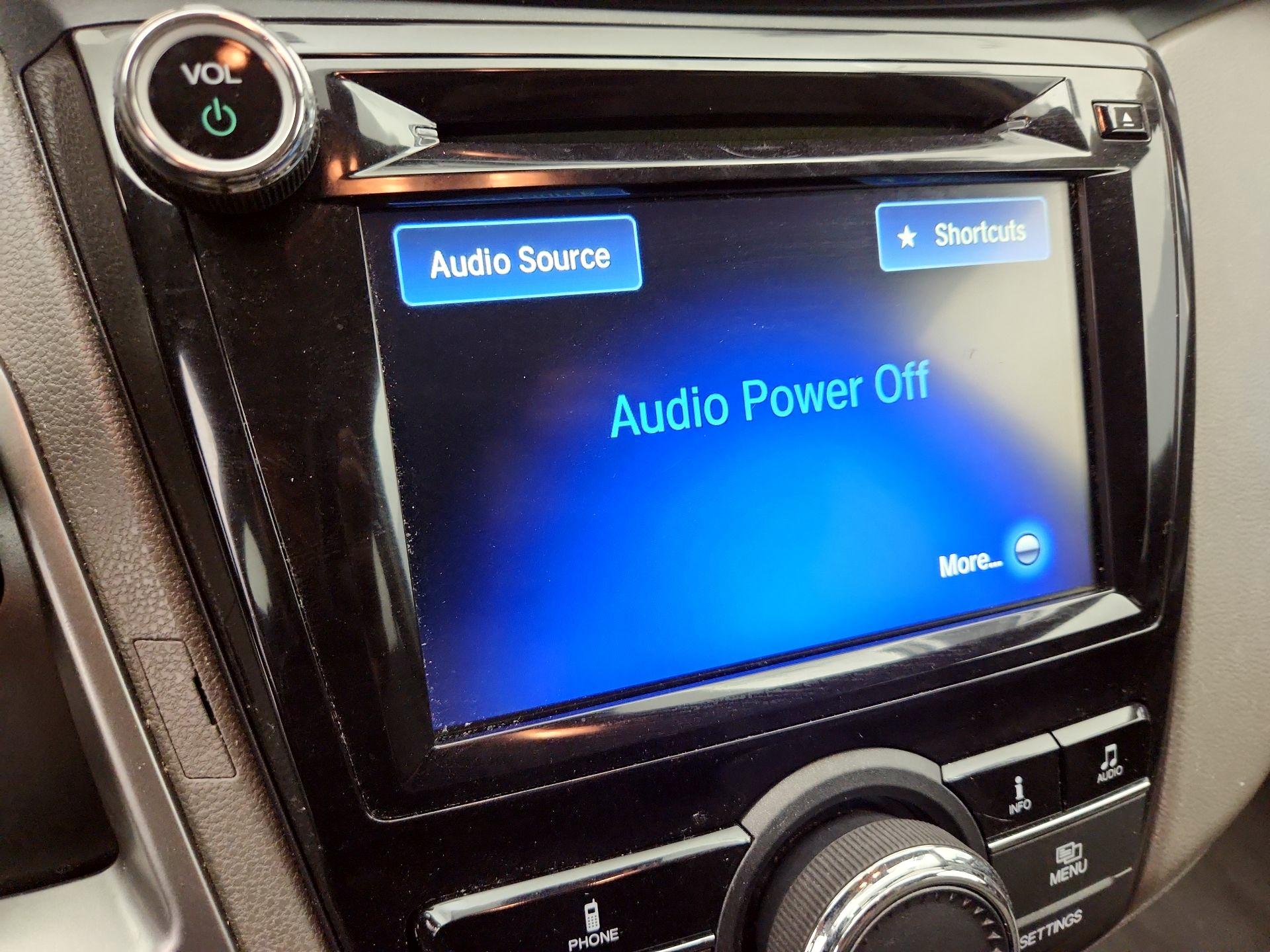 Thumbnail: 2015 Honda Odyssey - 15