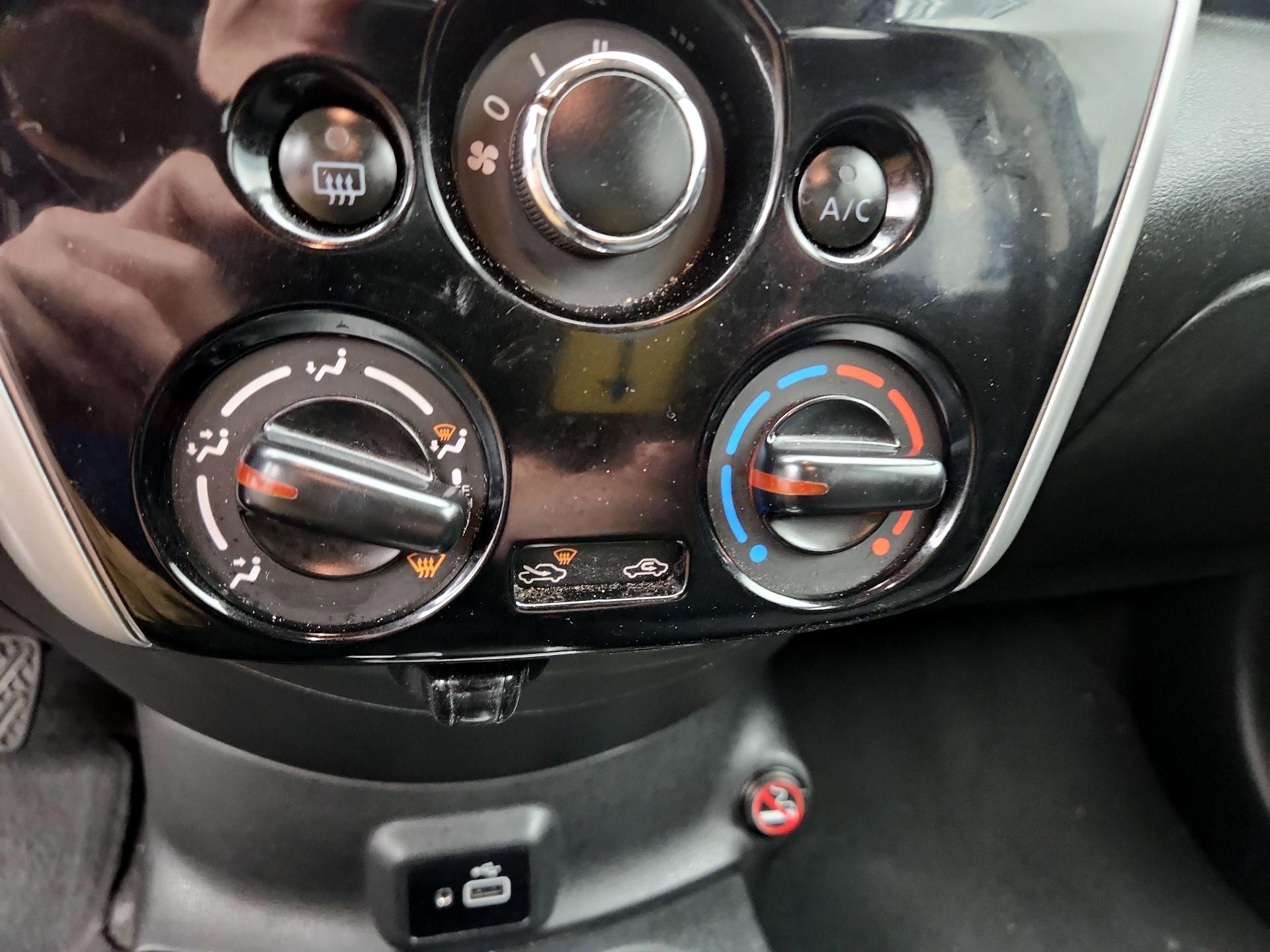 Thumbnail: 2019 Nissan Versa - 16
