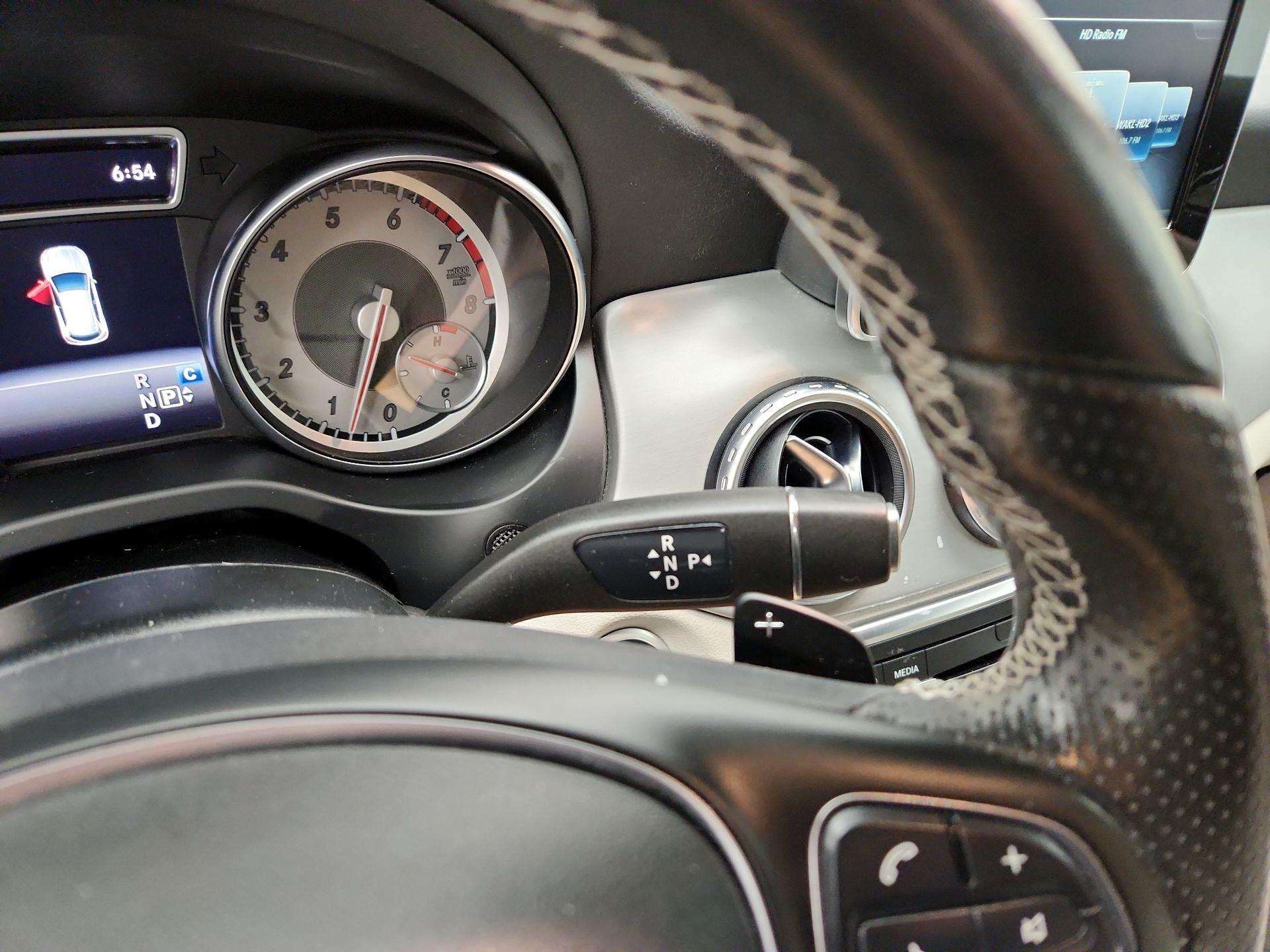 Thumbnail: 2017 Mercedes-Benz GLA - 18