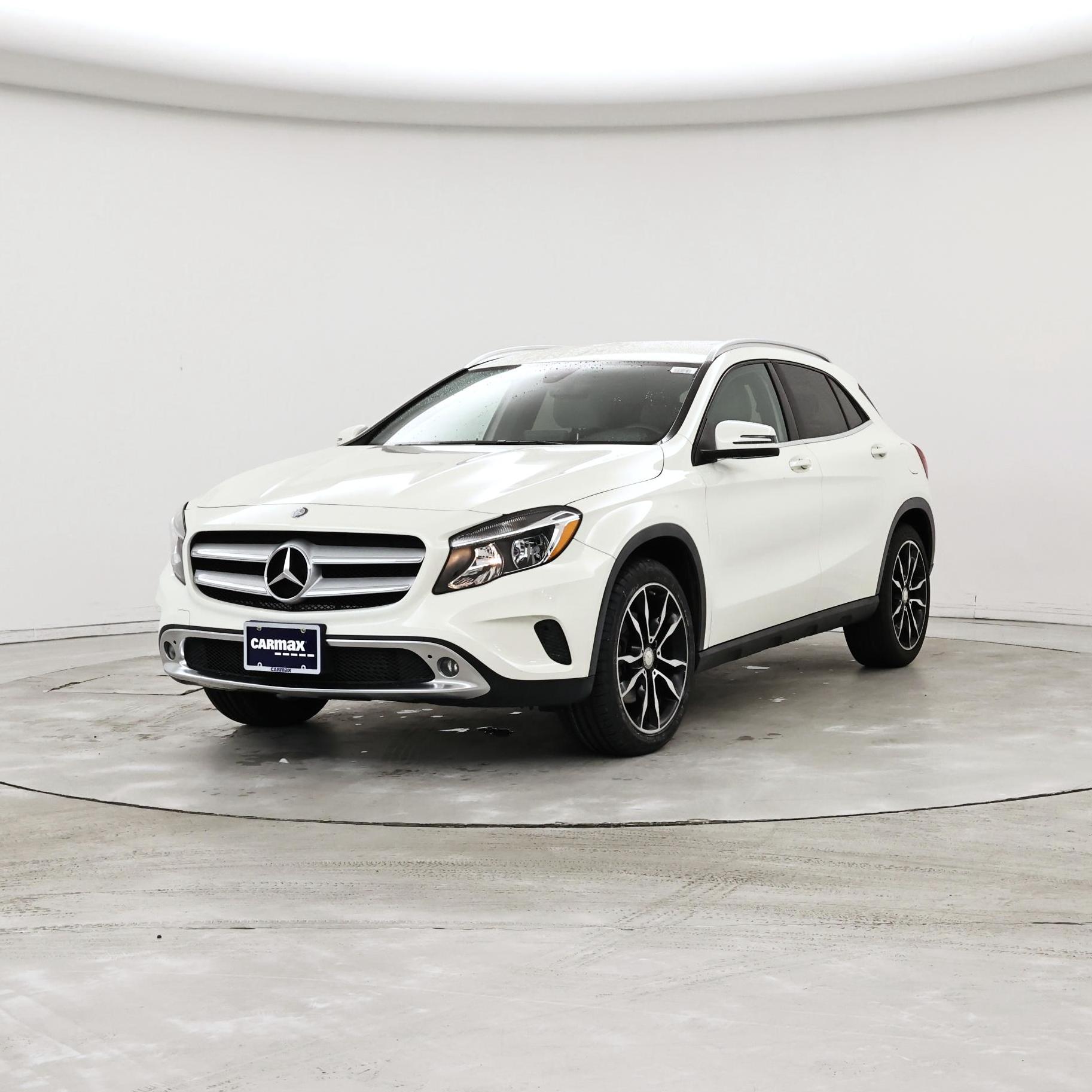 Thumbnail: 2017 Mercedes-Benz GLA - 4