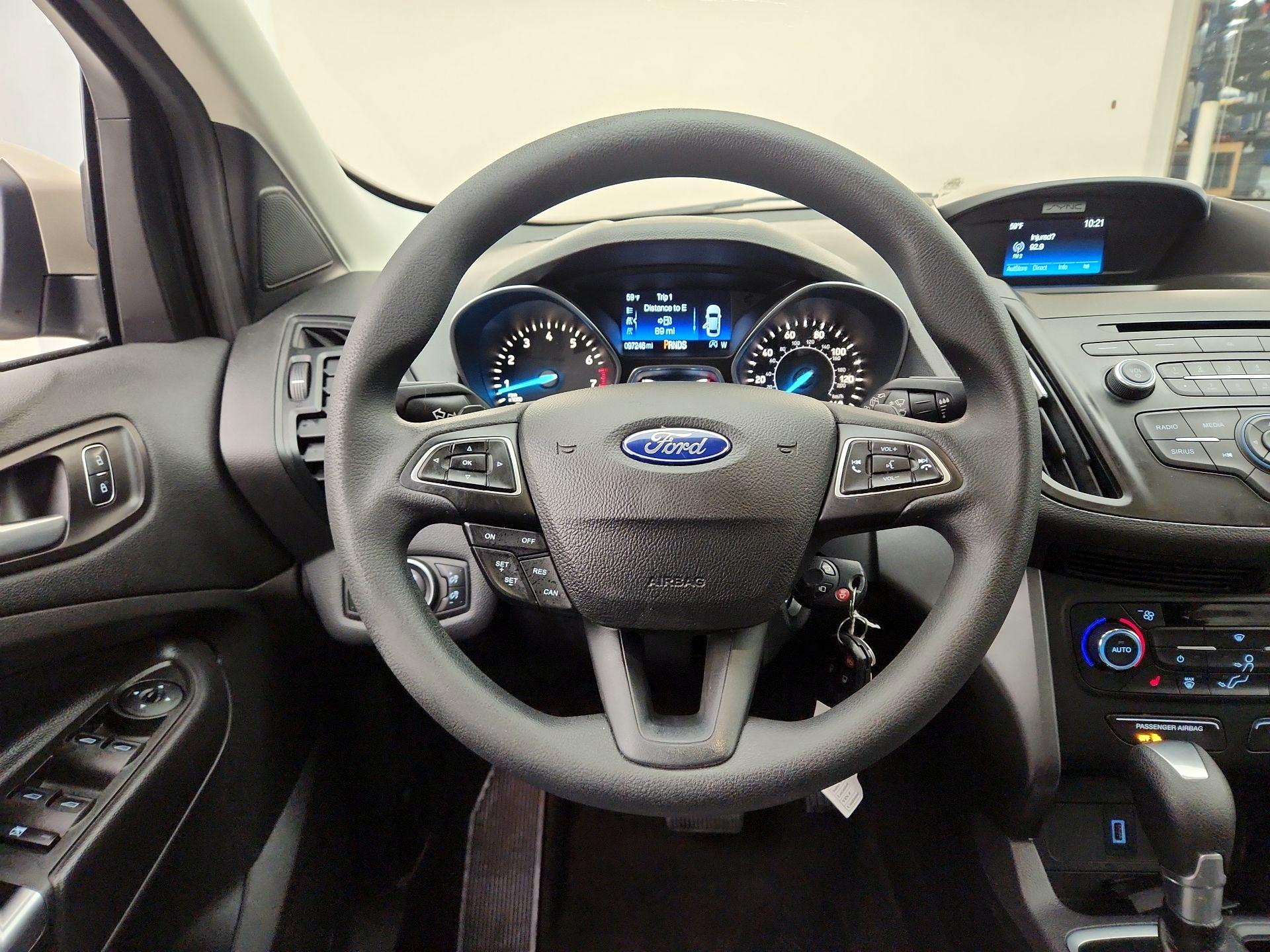 Thumbnail: 2017 Ford Escape - 10