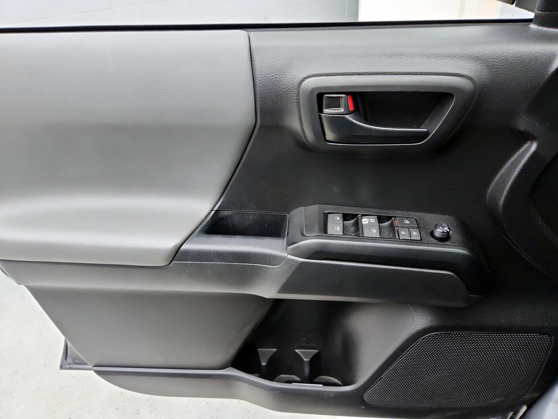 Thumbnail: 2023 Toyota Tacoma - 12