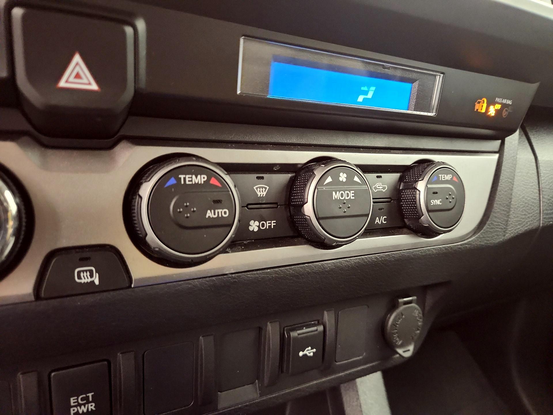 Thumbnail: 2023 Toyota Tacoma - 16