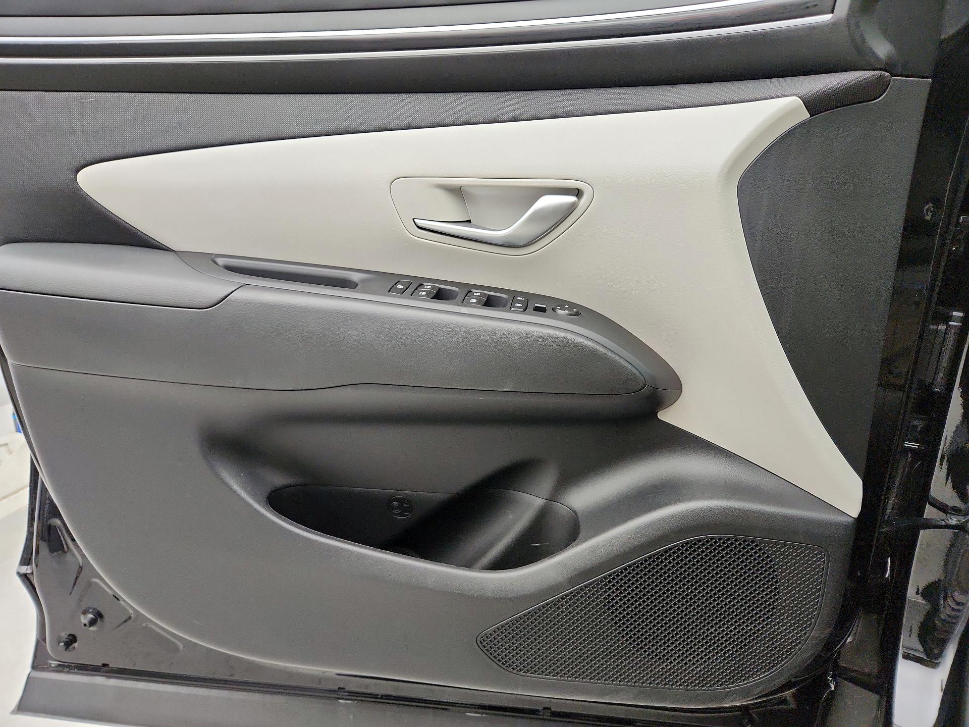 Thumbnail: 2024 Hyundai Tucson - 12
