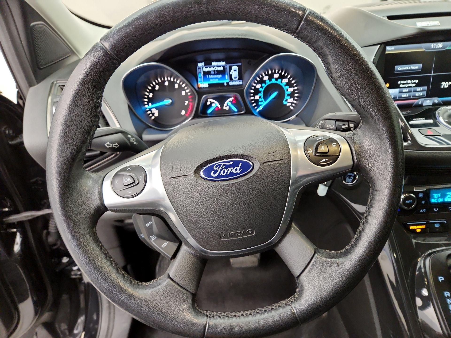 Thumbnail: 2015 Ford Escape - 10