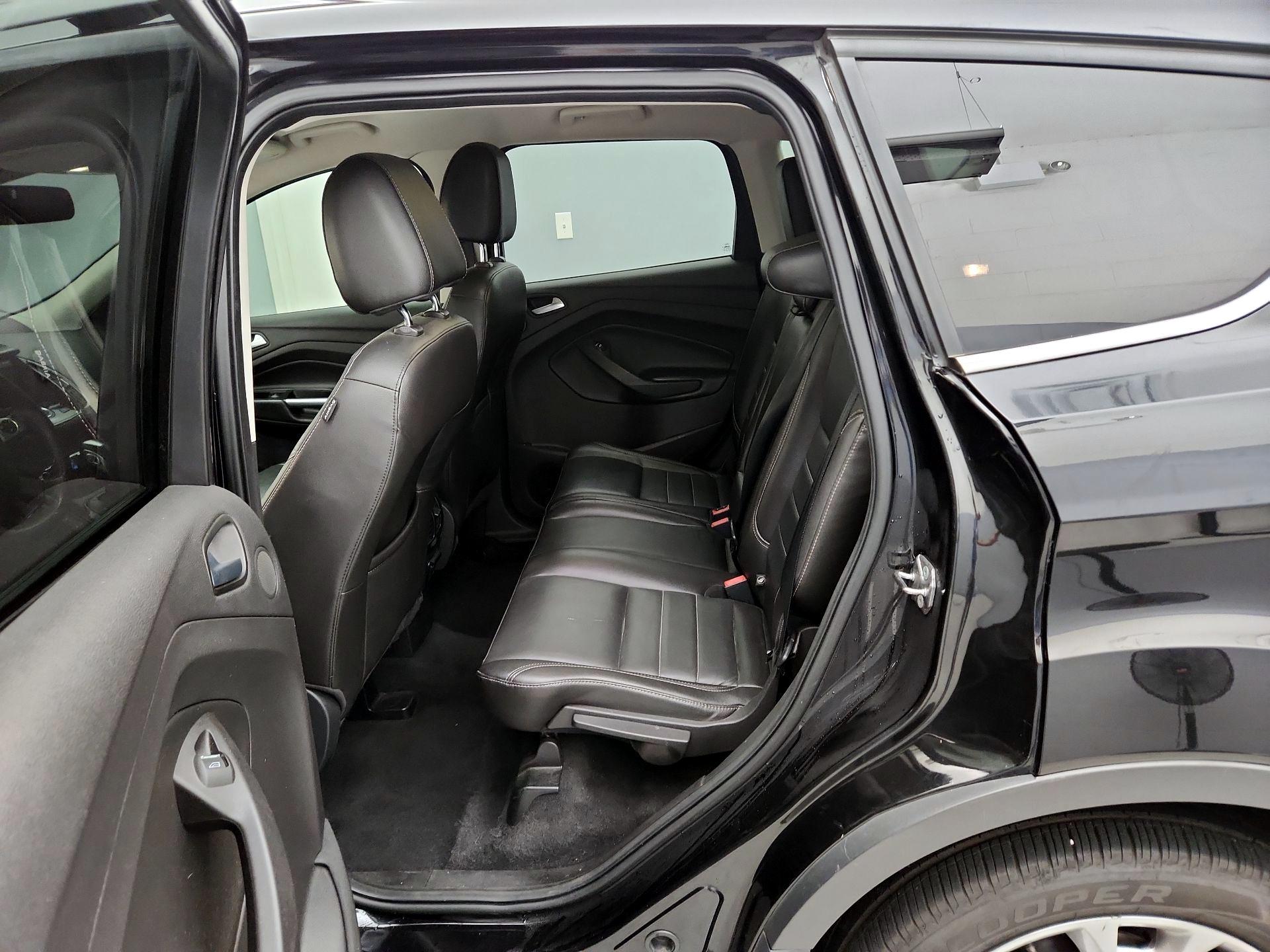 Thumbnail: 2015 Ford Escape - 18