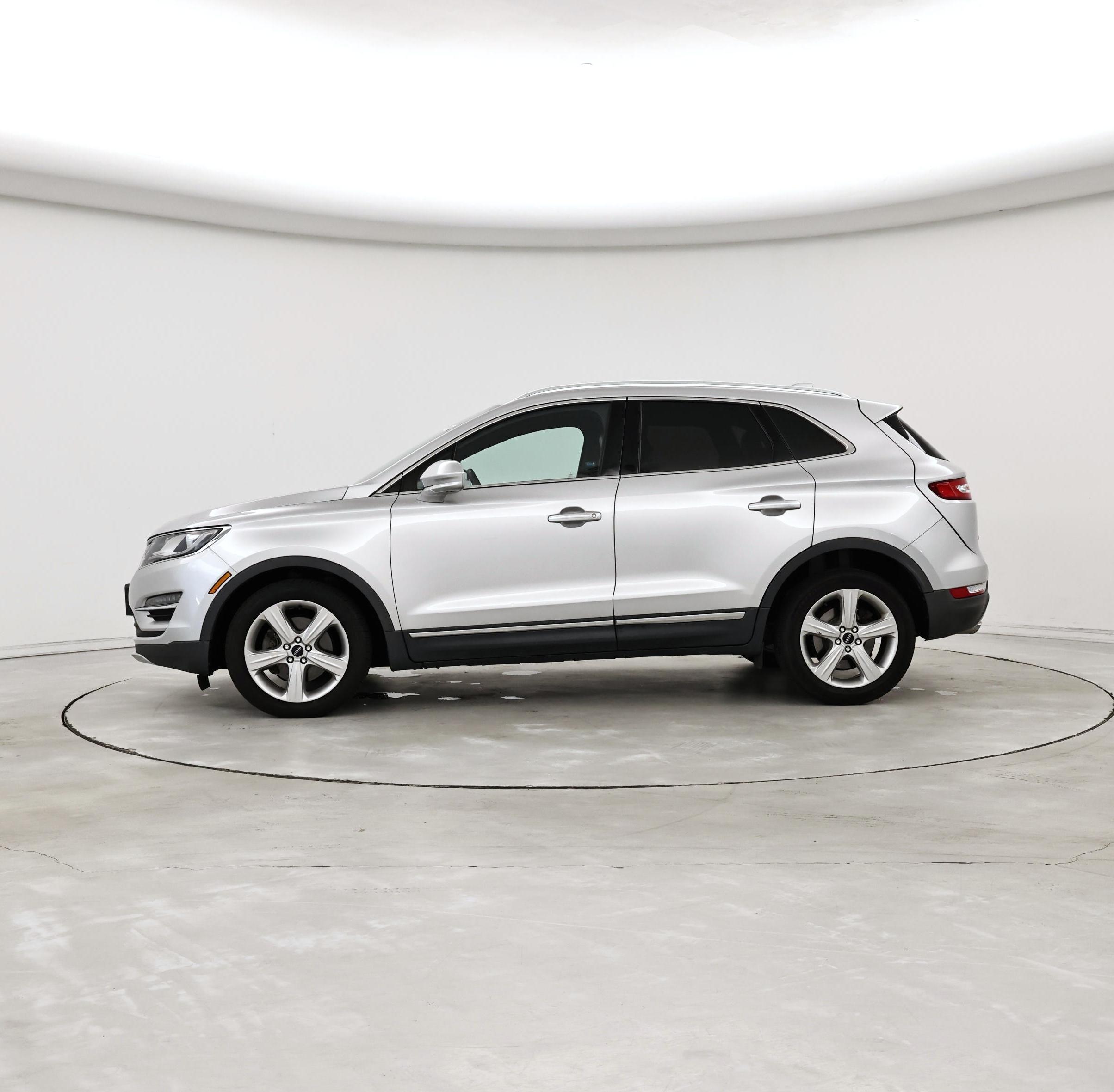 Thumbnail: 2017 Lincoln MKC - 3