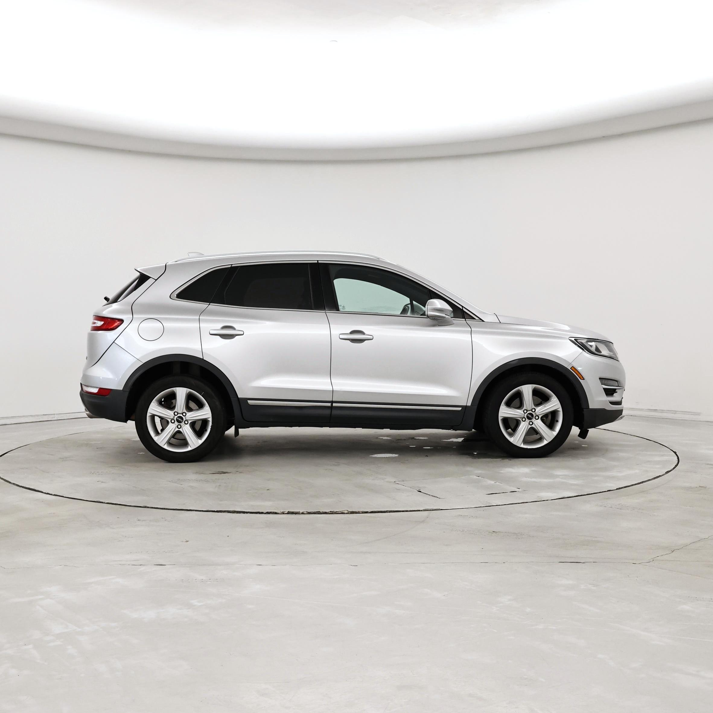 Thumbnail: 2017 Lincoln MKC - 7