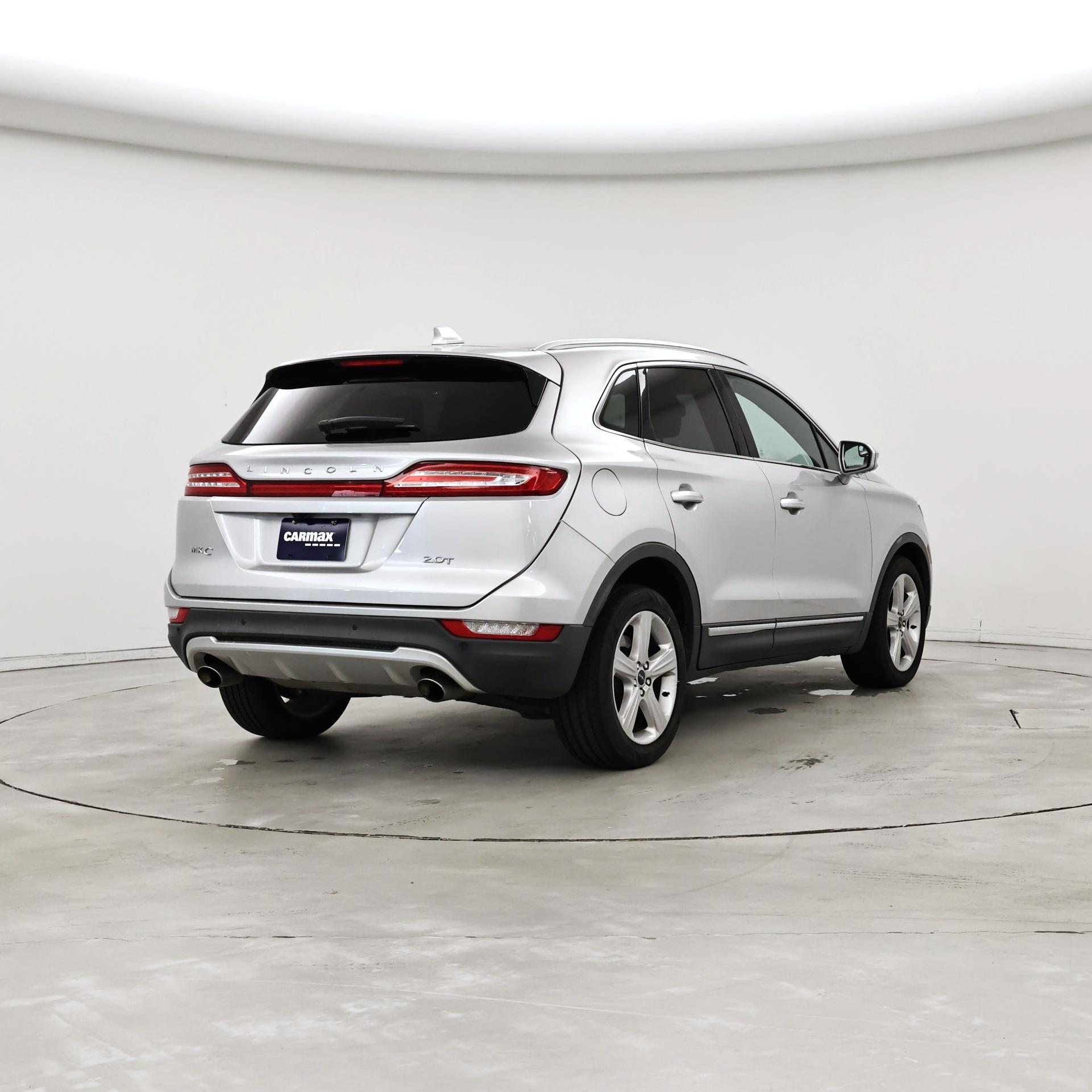 Thumbnail: 2017 Lincoln MKC - 8