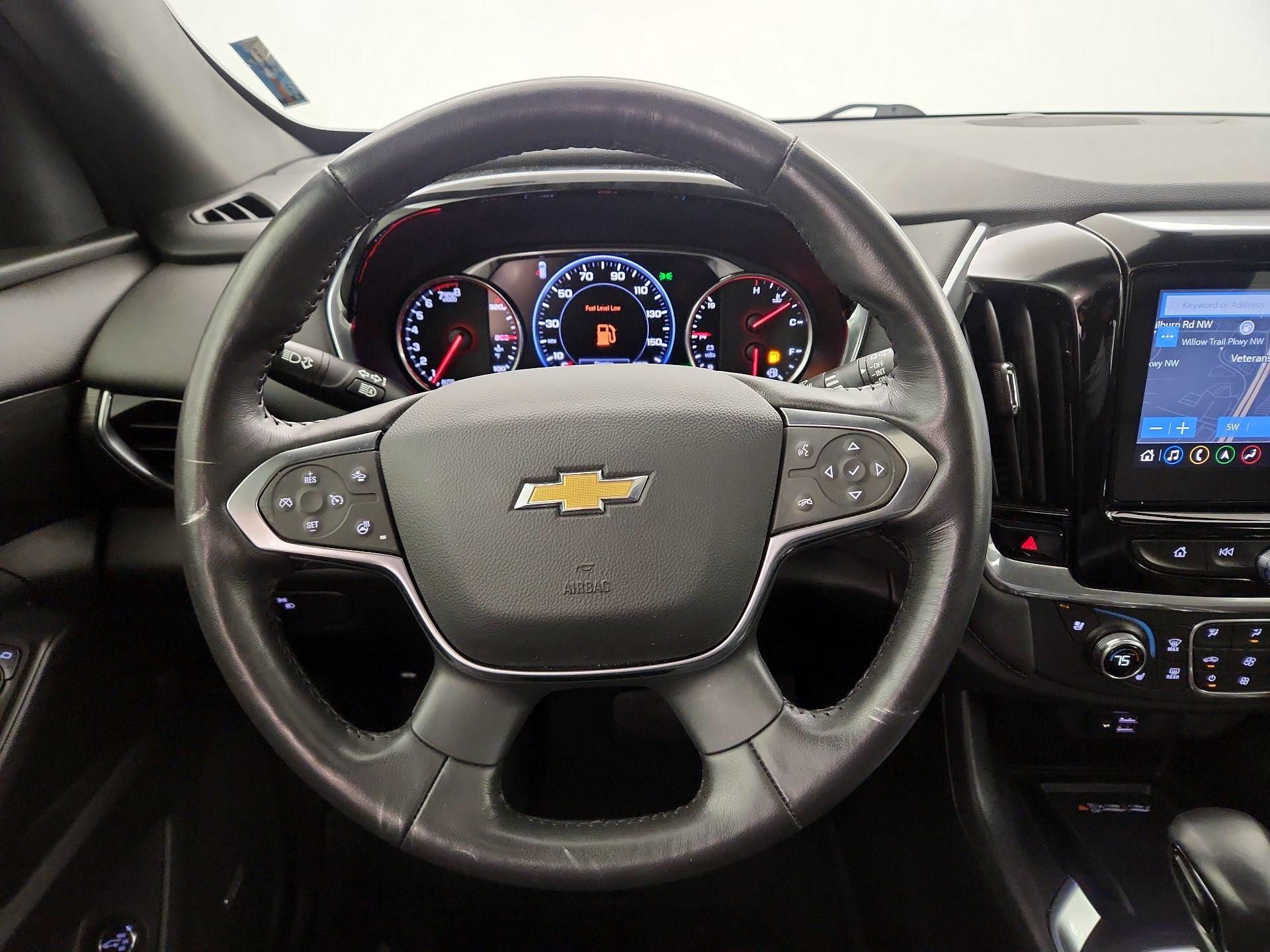 Thumbnail: 2022 Chevrolet Traverse - 10