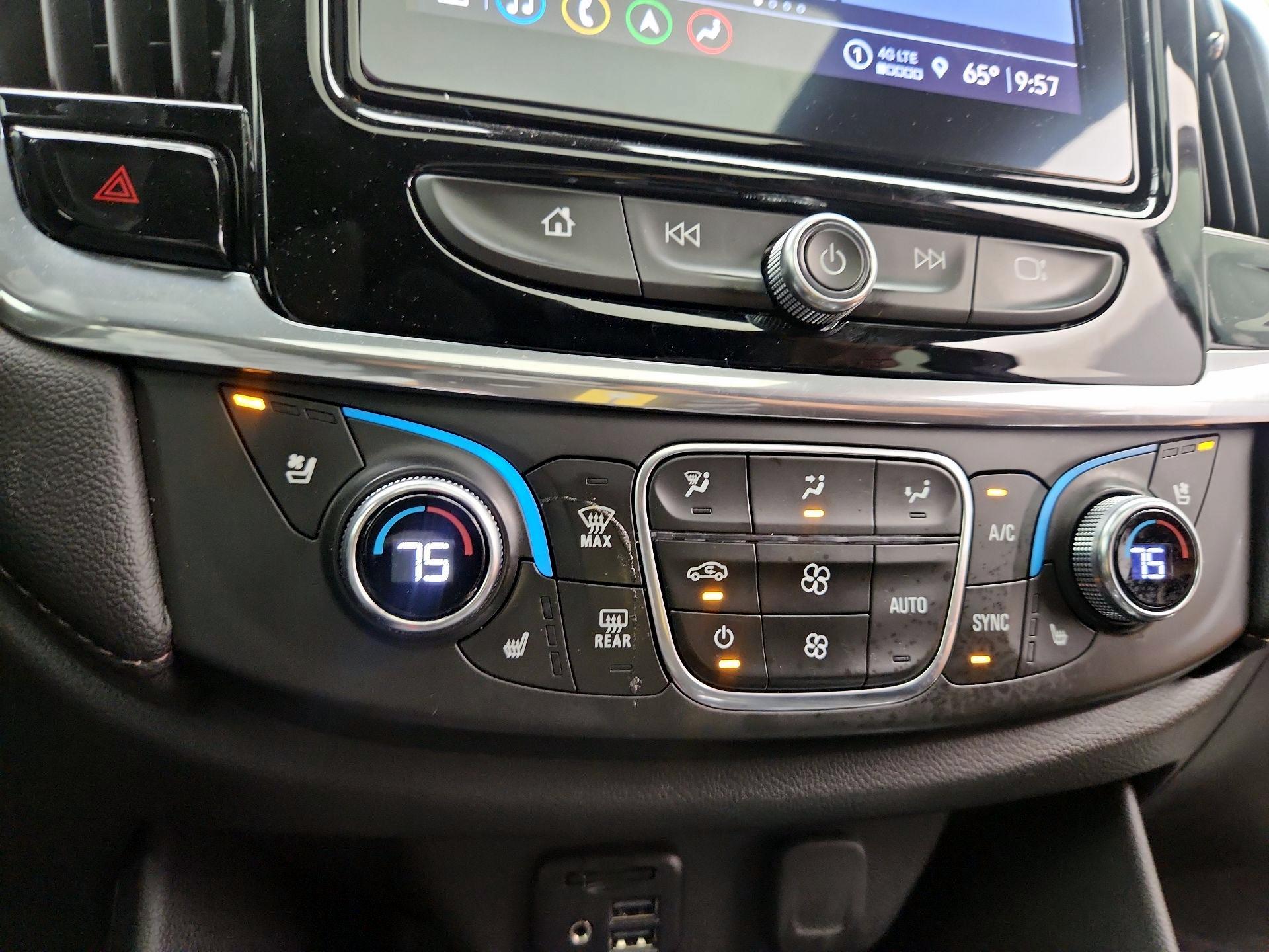 Thumbnail: 2022 Chevrolet Traverse - 17