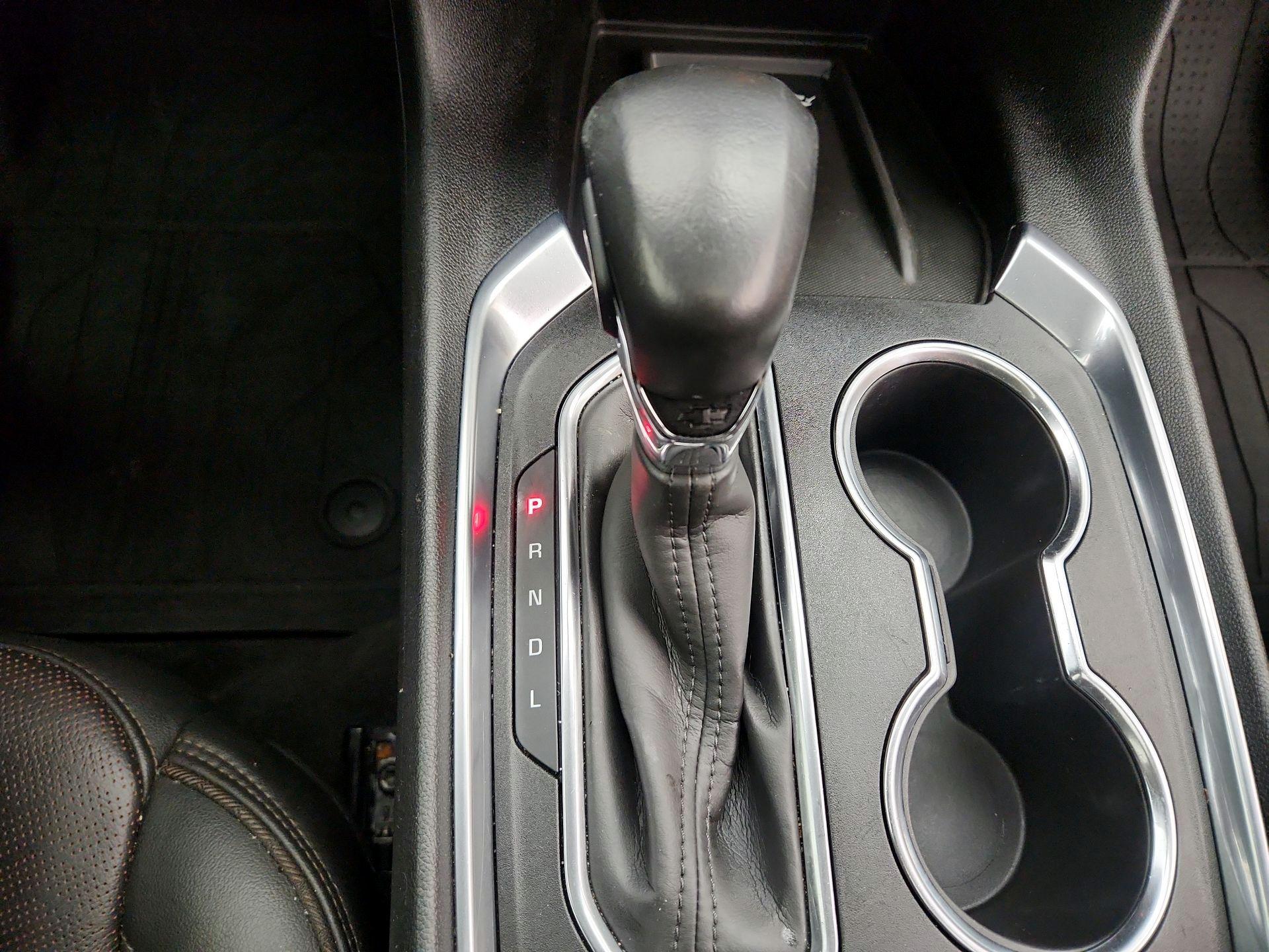 Thumbnail: 2022 Chevrolet Traverse - 18