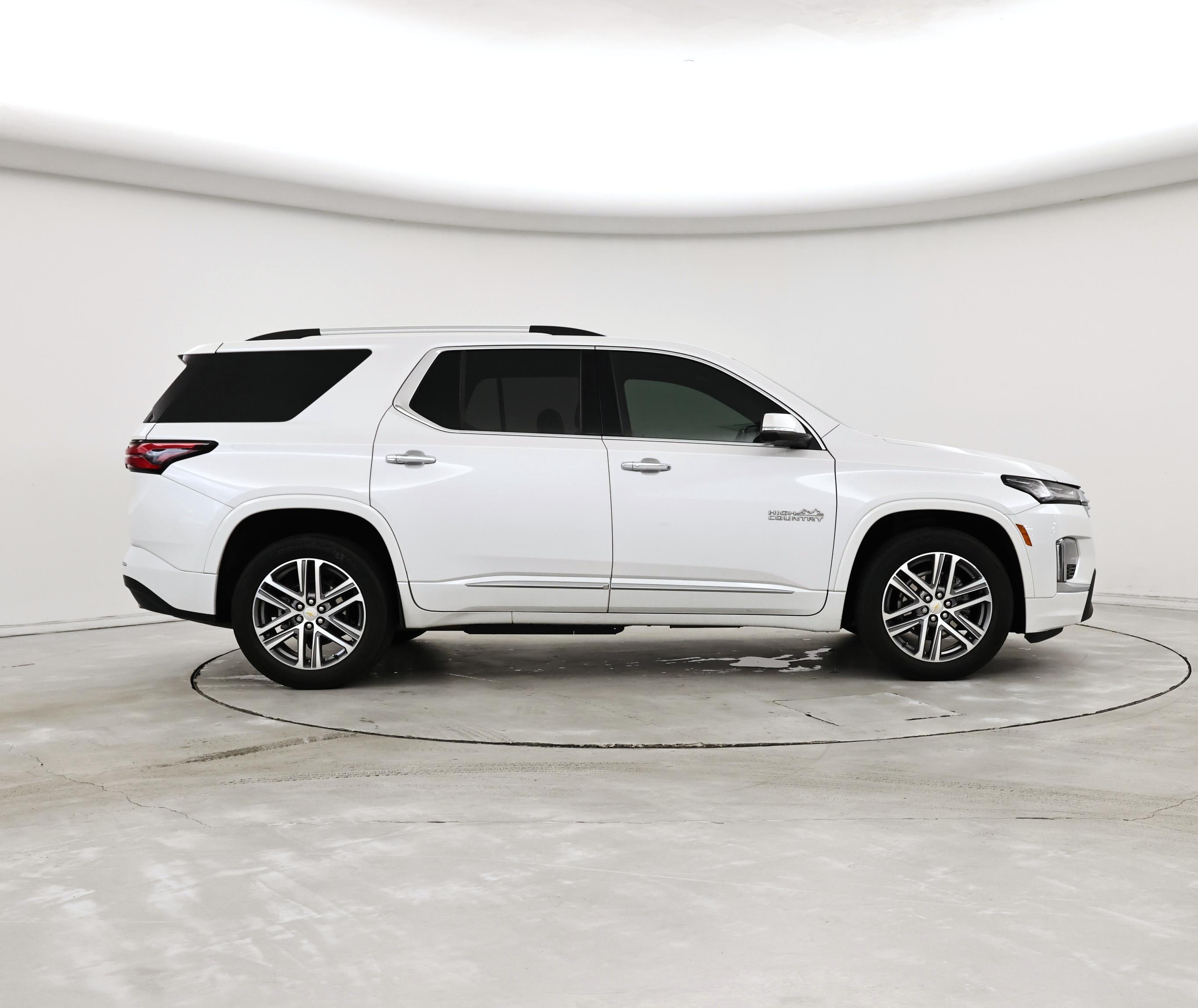 Thumbnail: 2022 Chevrolet Traverse - 7