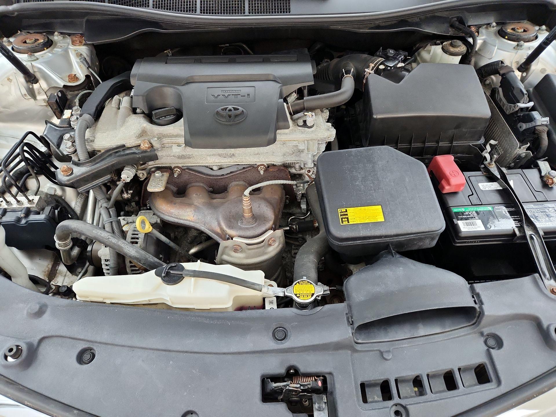 Thumbnail: 2014 Toyota Camry - 20