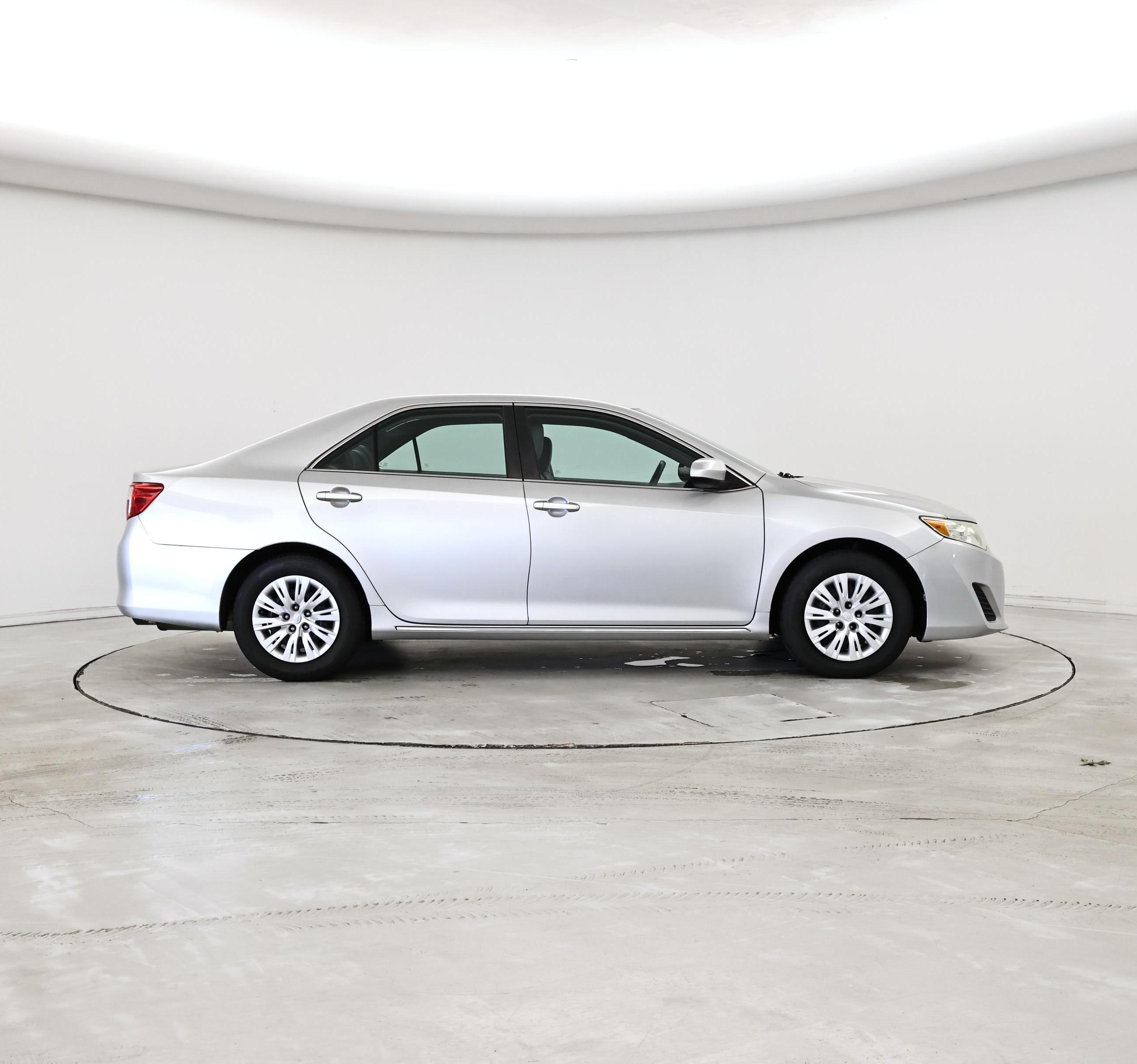 Thumbnail: 2014 Toyota Camry - 7
