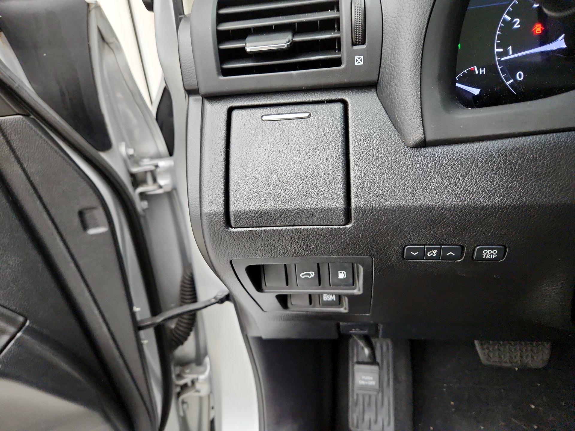 Thumbnail: 2015 Lexus RX - 13