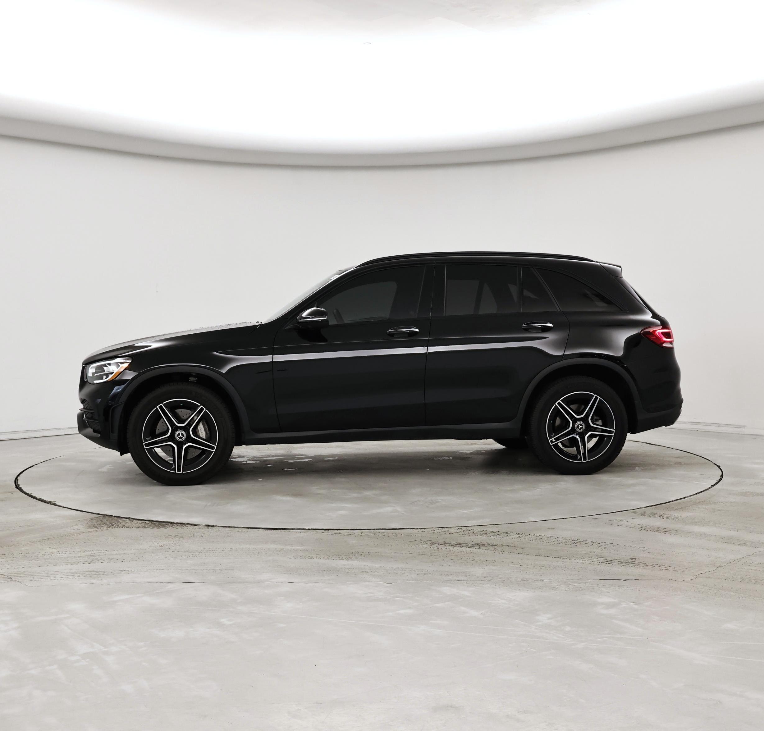 Thumbnail: 2020 Mercedes-Benz GLC - 3