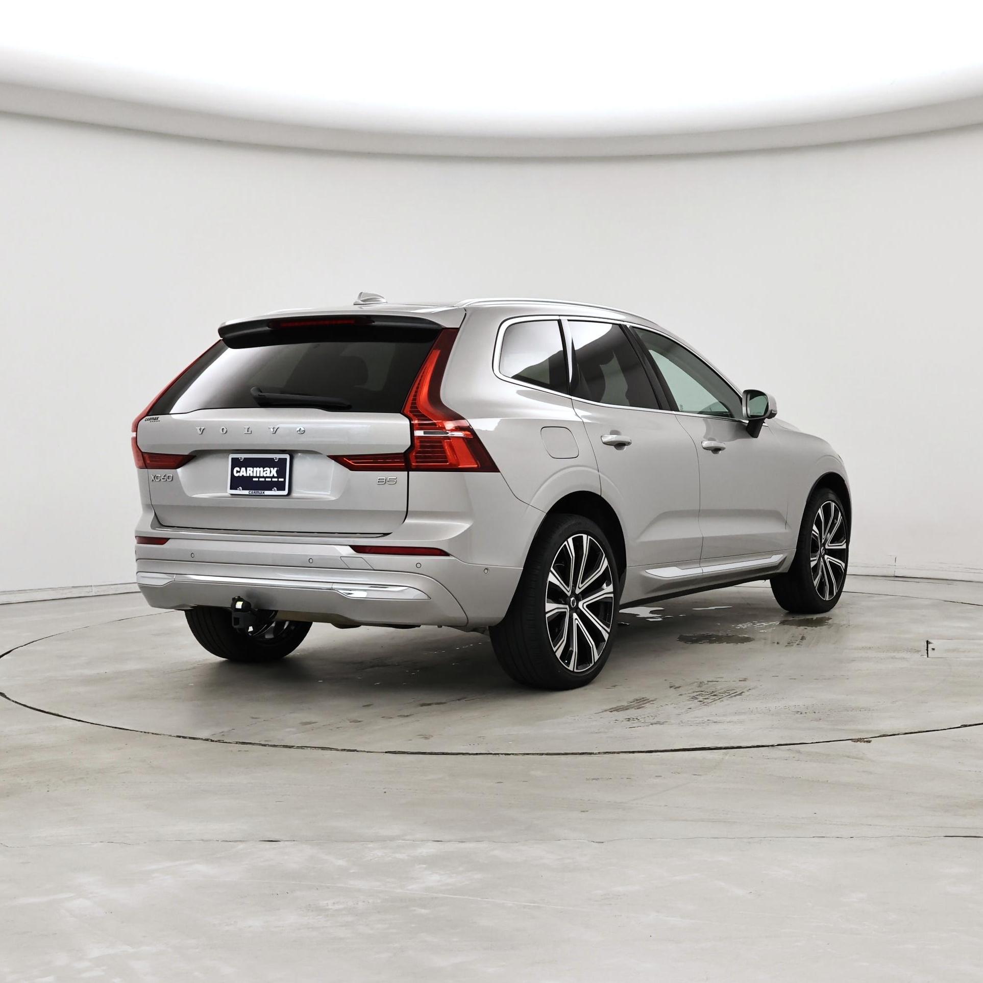Thumbnail: 2023 Volvo XC60 - 8