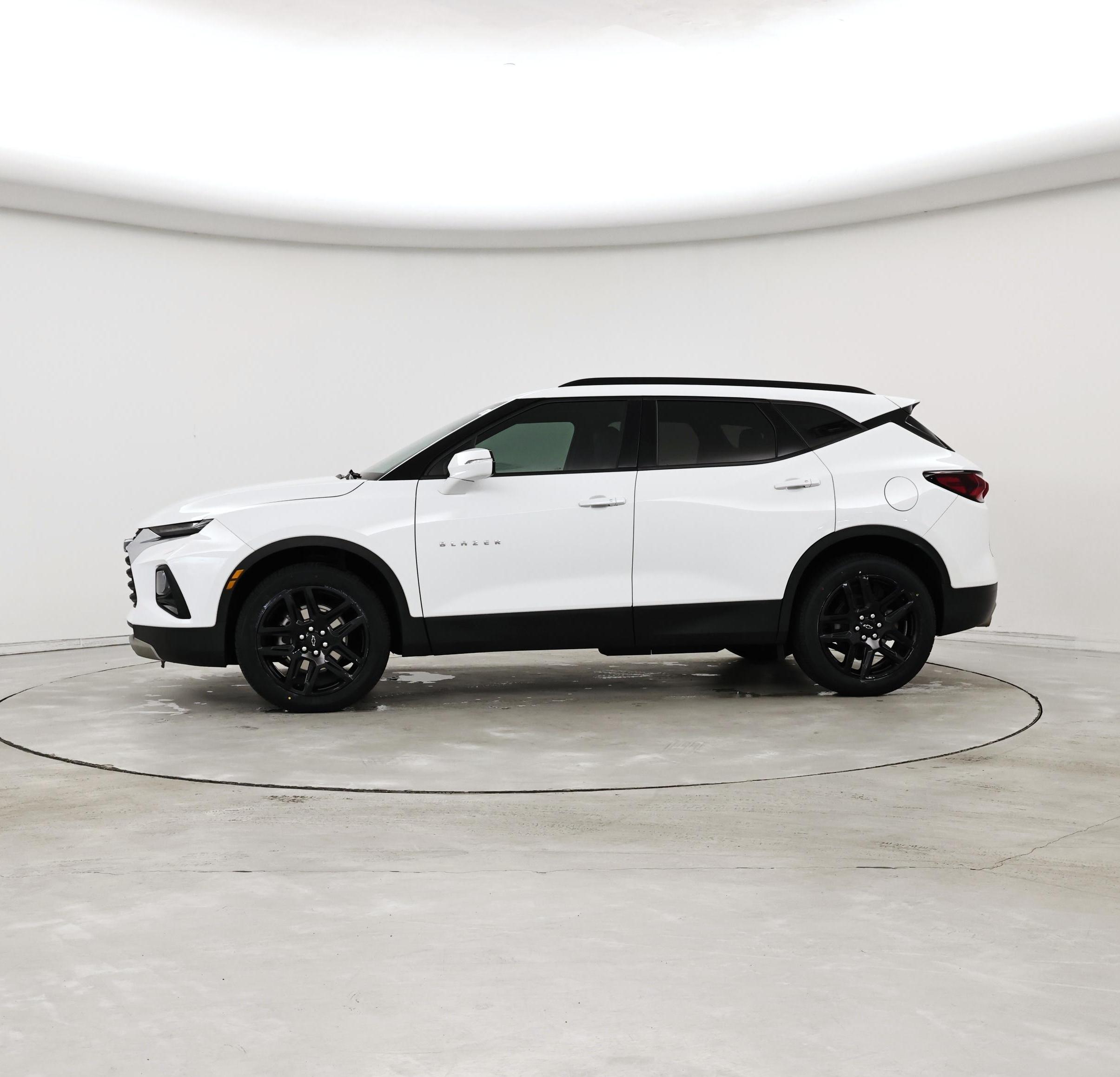 Thumbnail: 2022 Chevrolet Blazer - 3