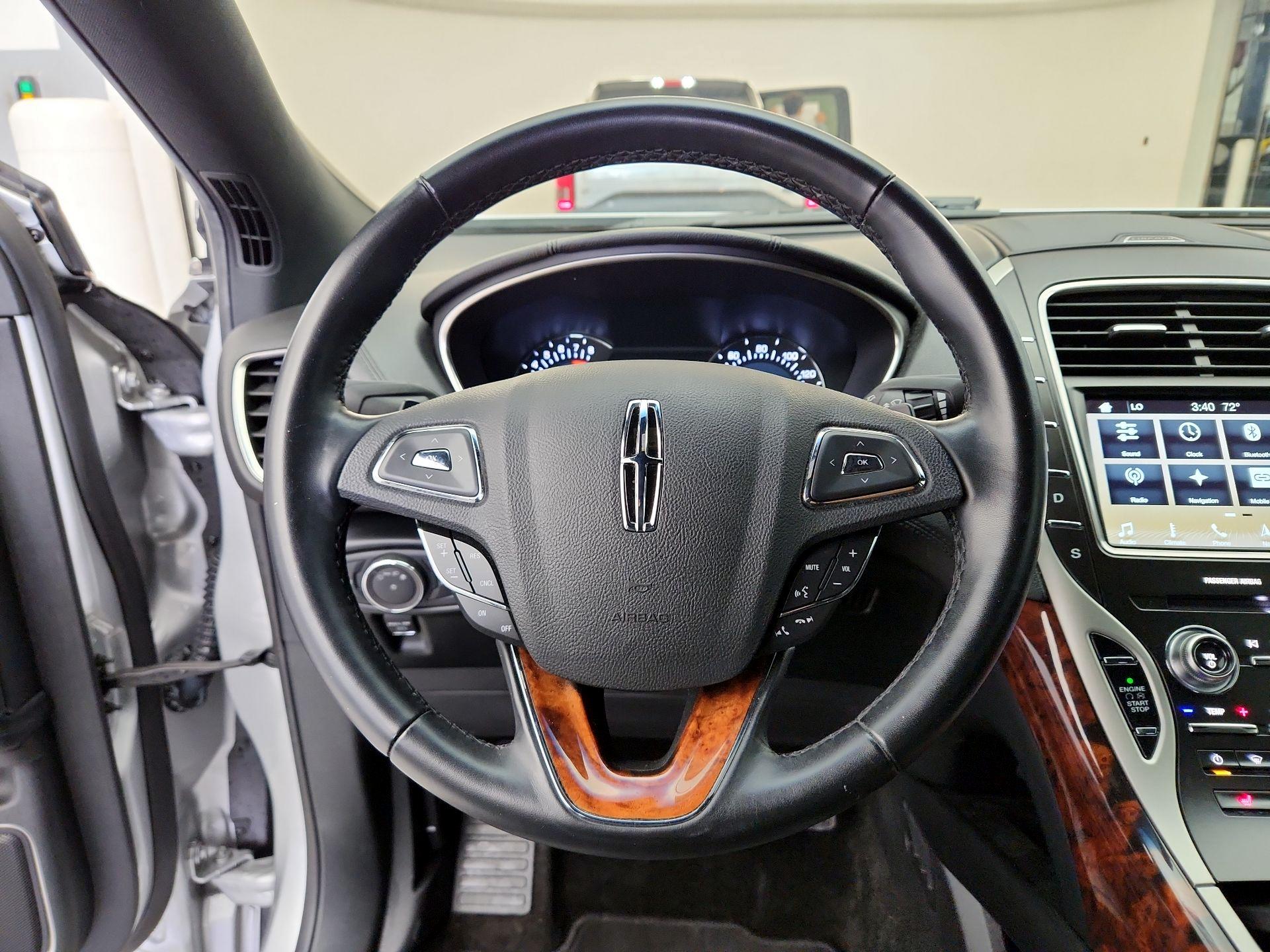 Thumbnail: 2018 Lincoln MKX - 10