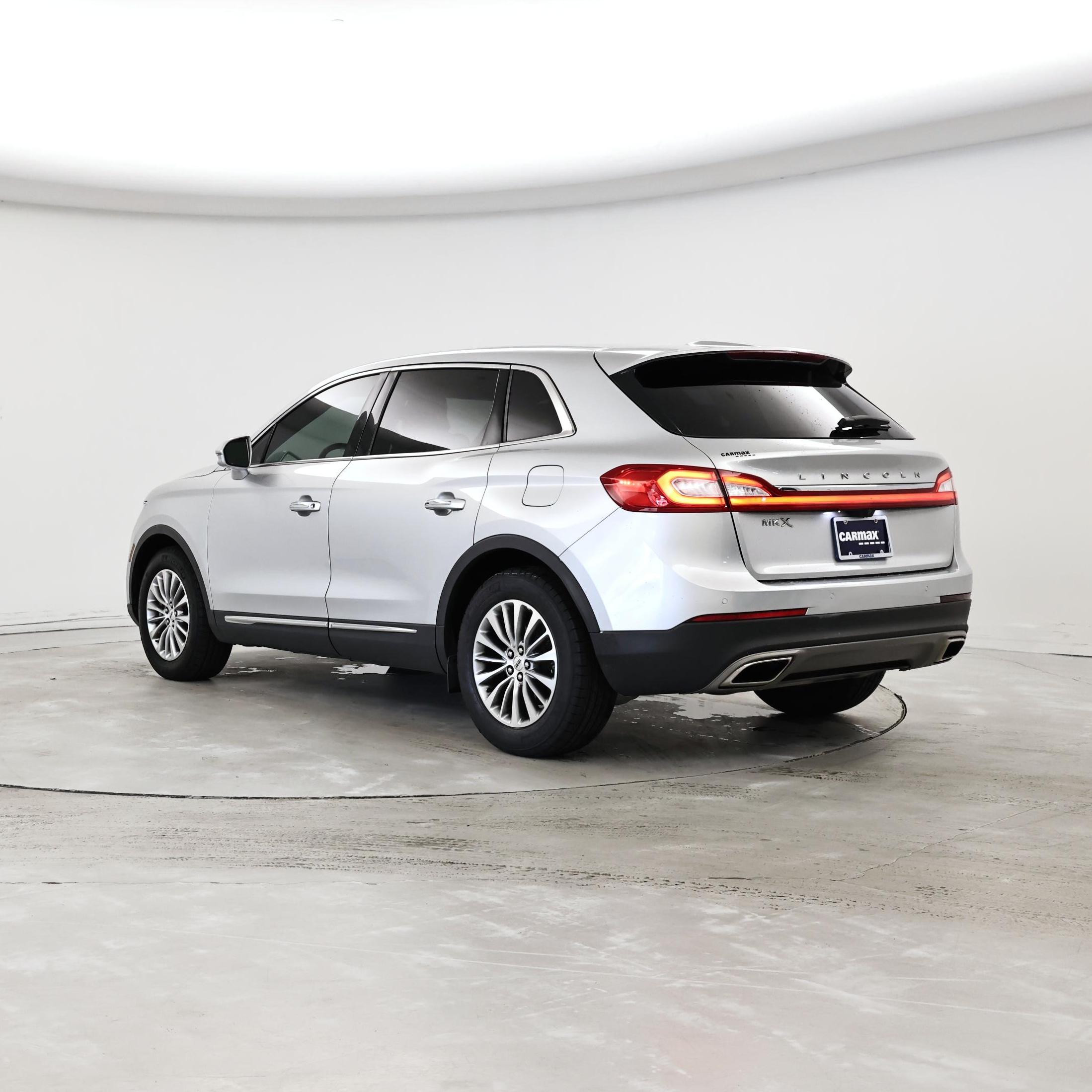 Thumbnail: 2018 Lincoln MKX - 2