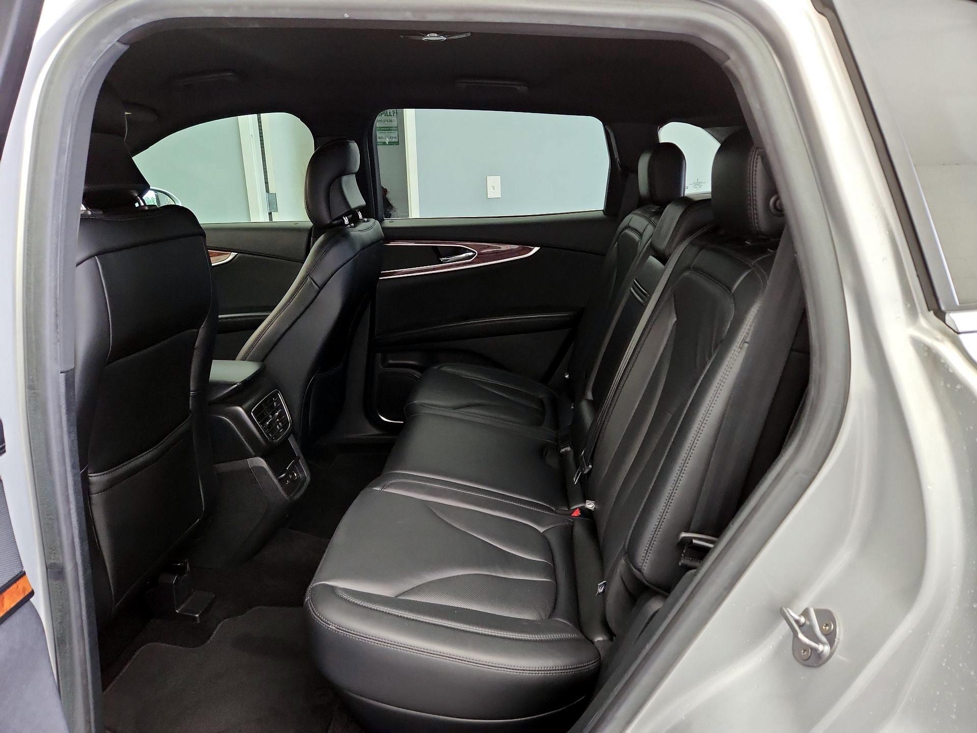 Thumbnail: 2018 Lincoln MKX - 20
