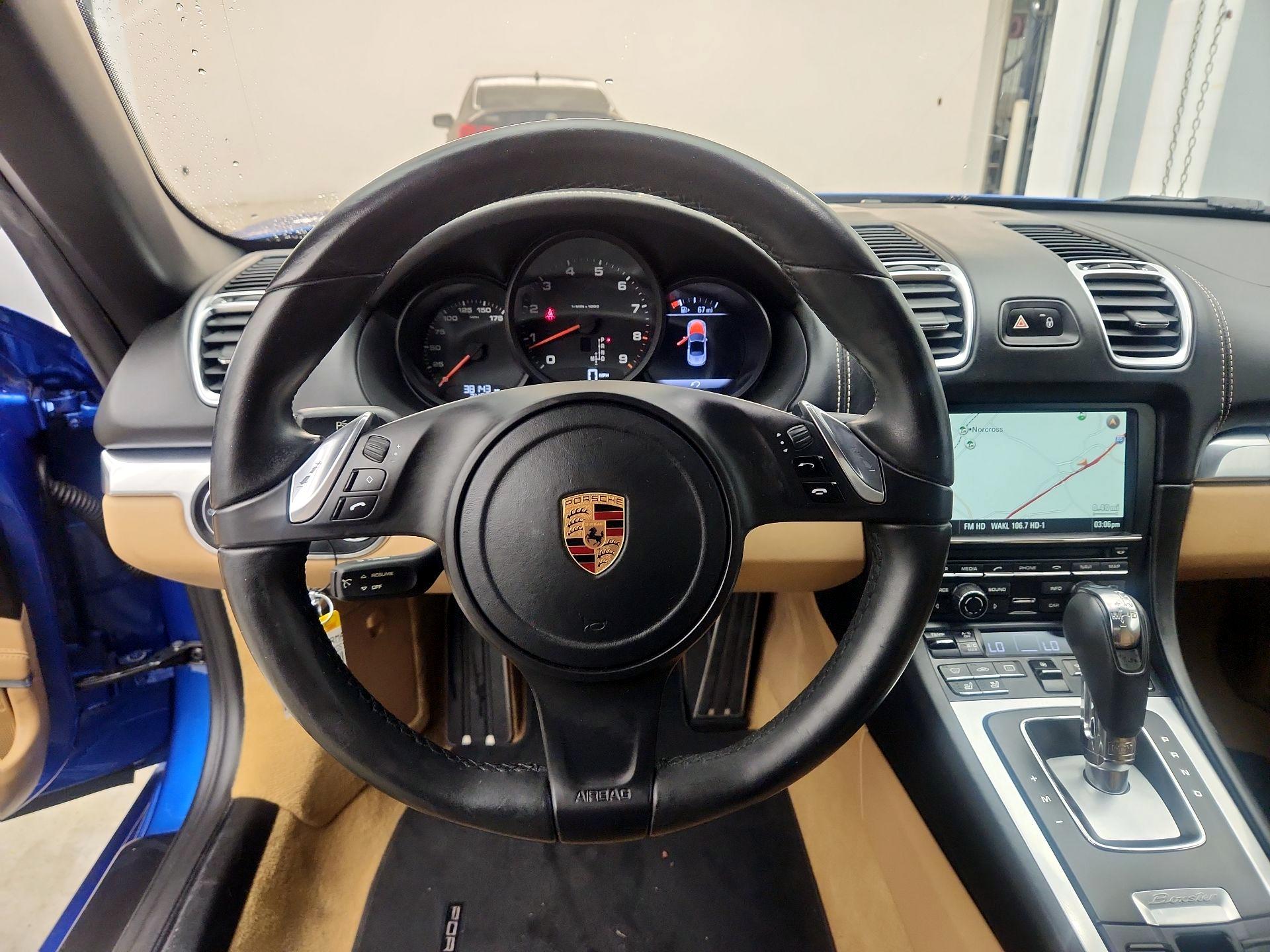 Thumbnail: 2016 Porsche Boxster - 10