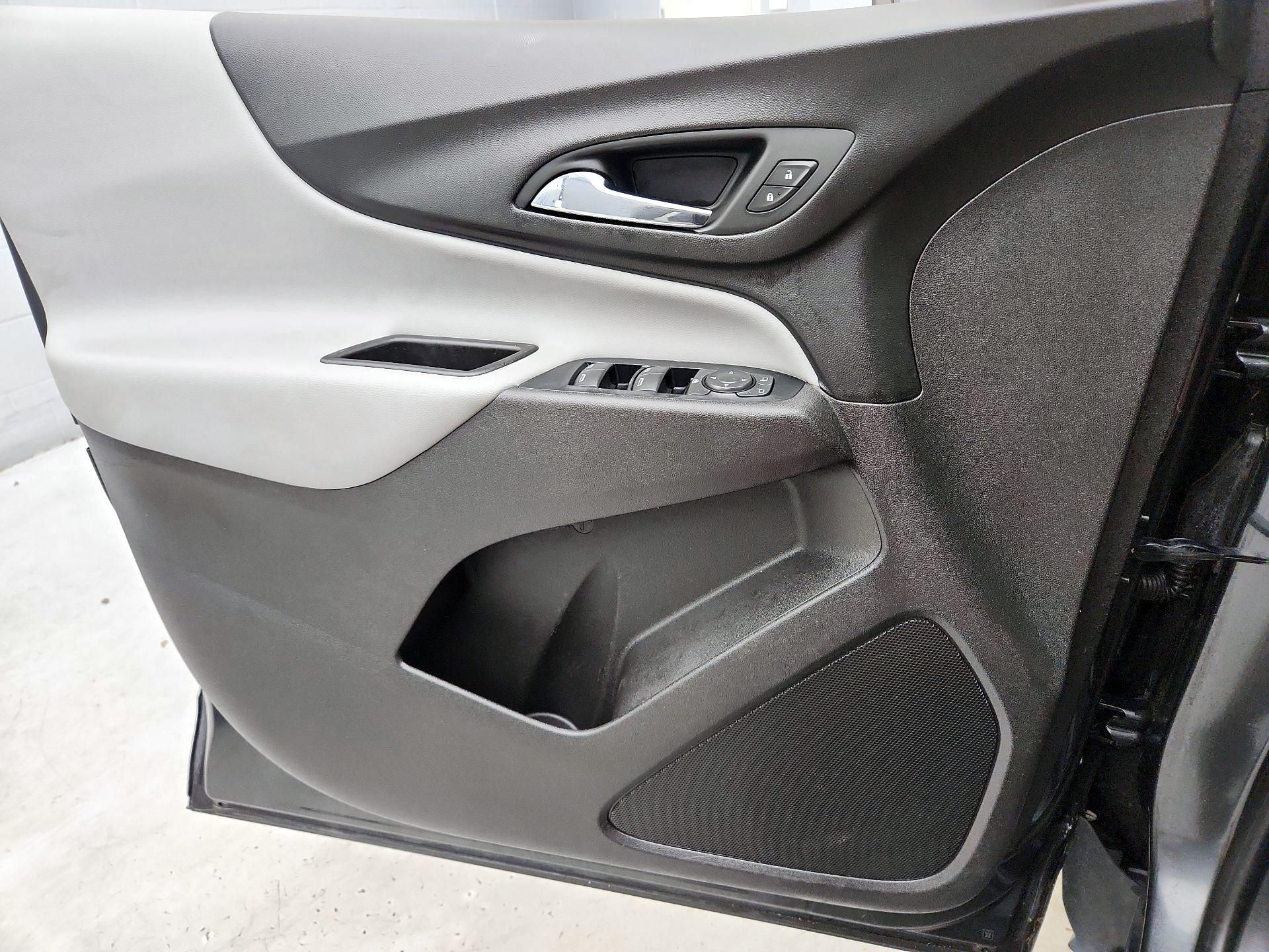 Thumbnail: 2019 Chevrolet Equinox - 12