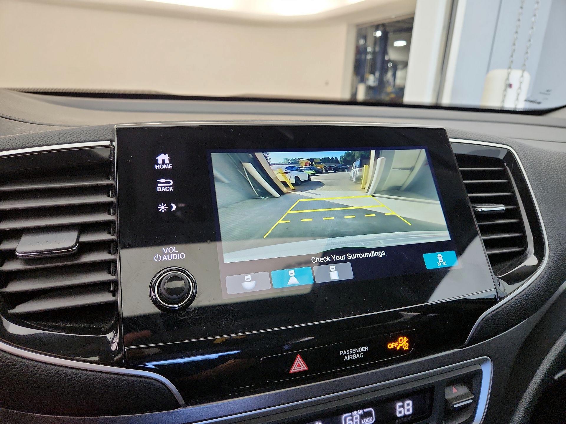 Thumbnail: 2021 Honda Pilot - 14
