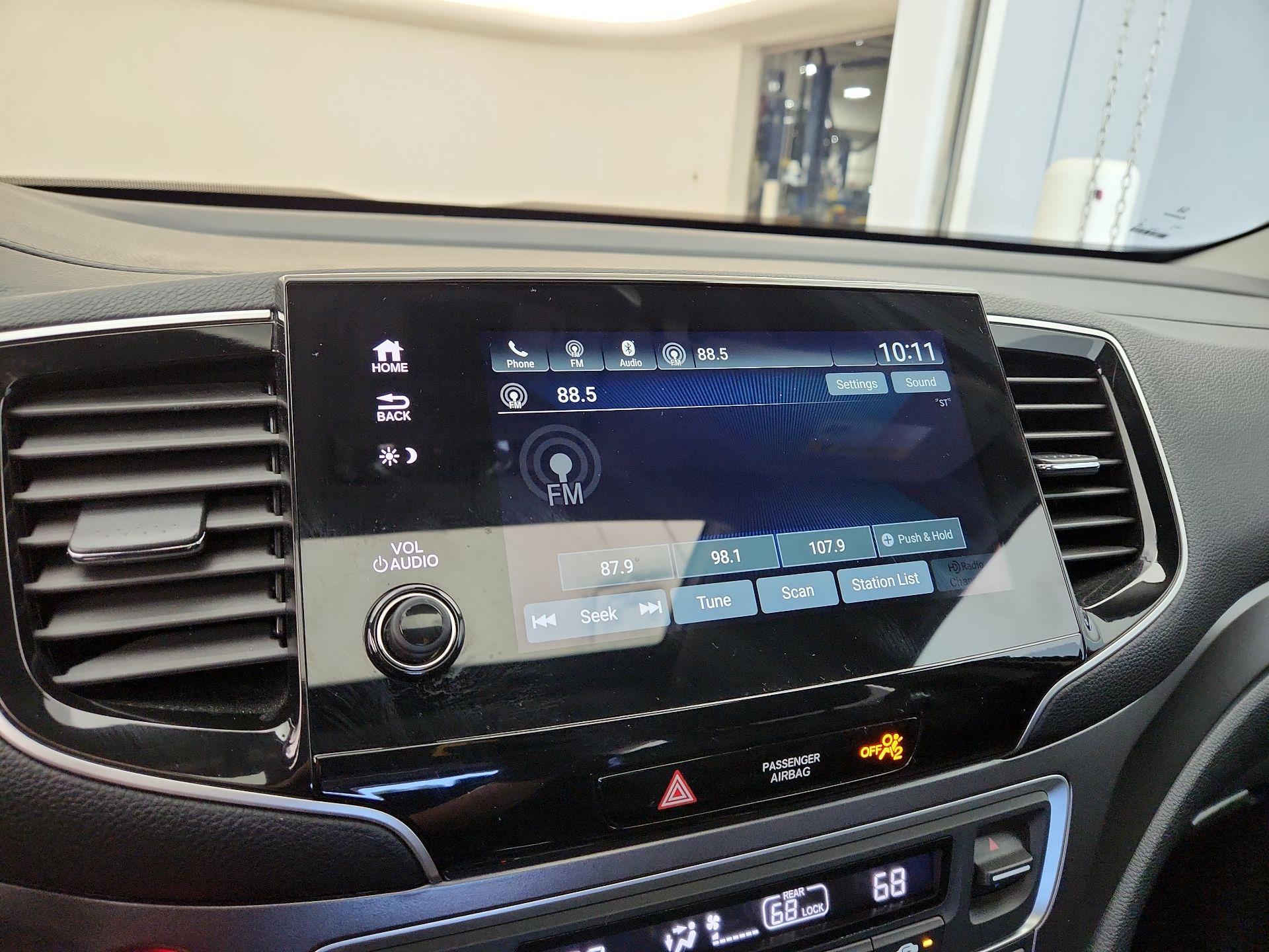 Thumbnail: 2021 Honda Pilot - 15