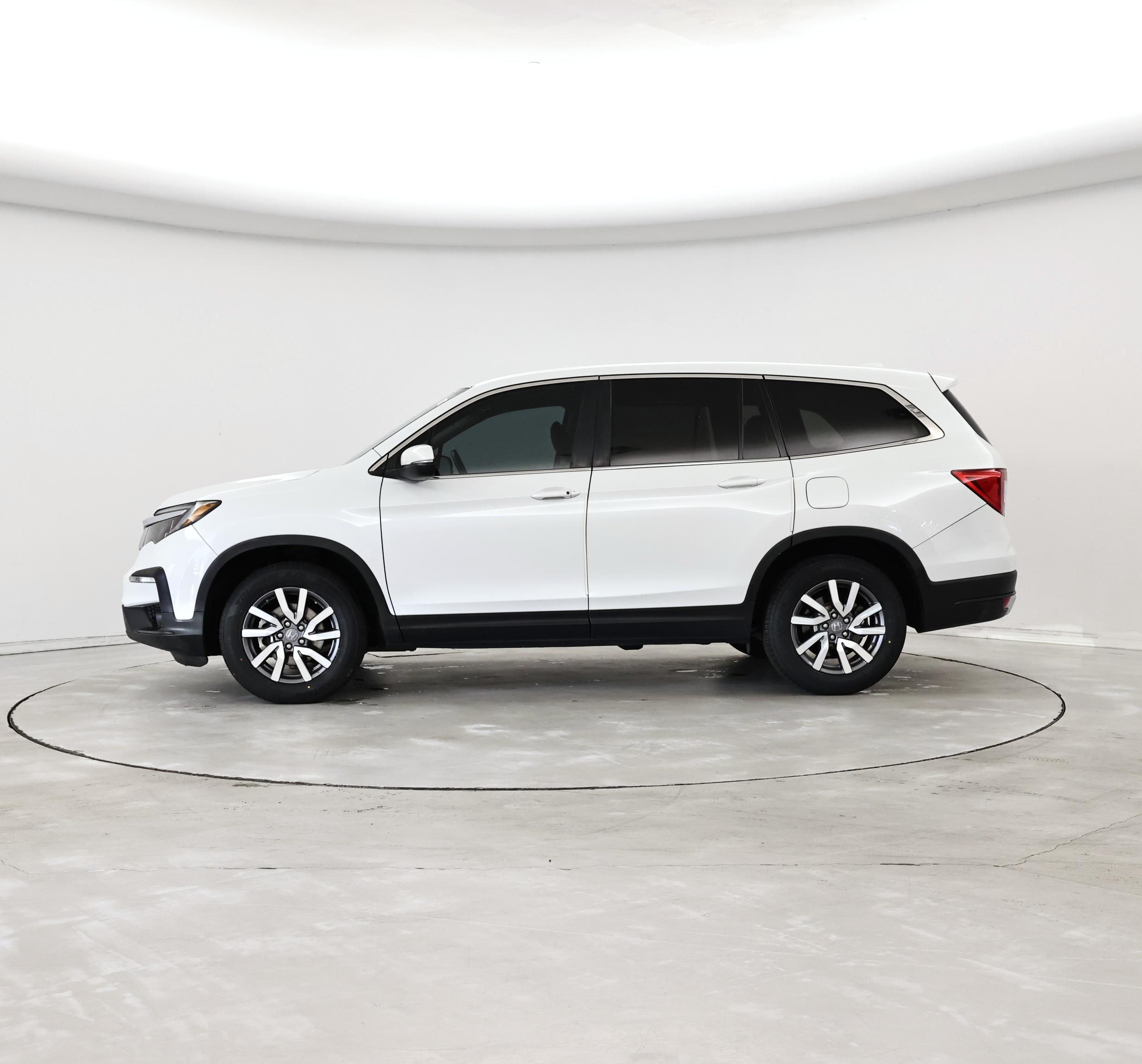 Thumbnail: 2021 Honda Pilot - 3