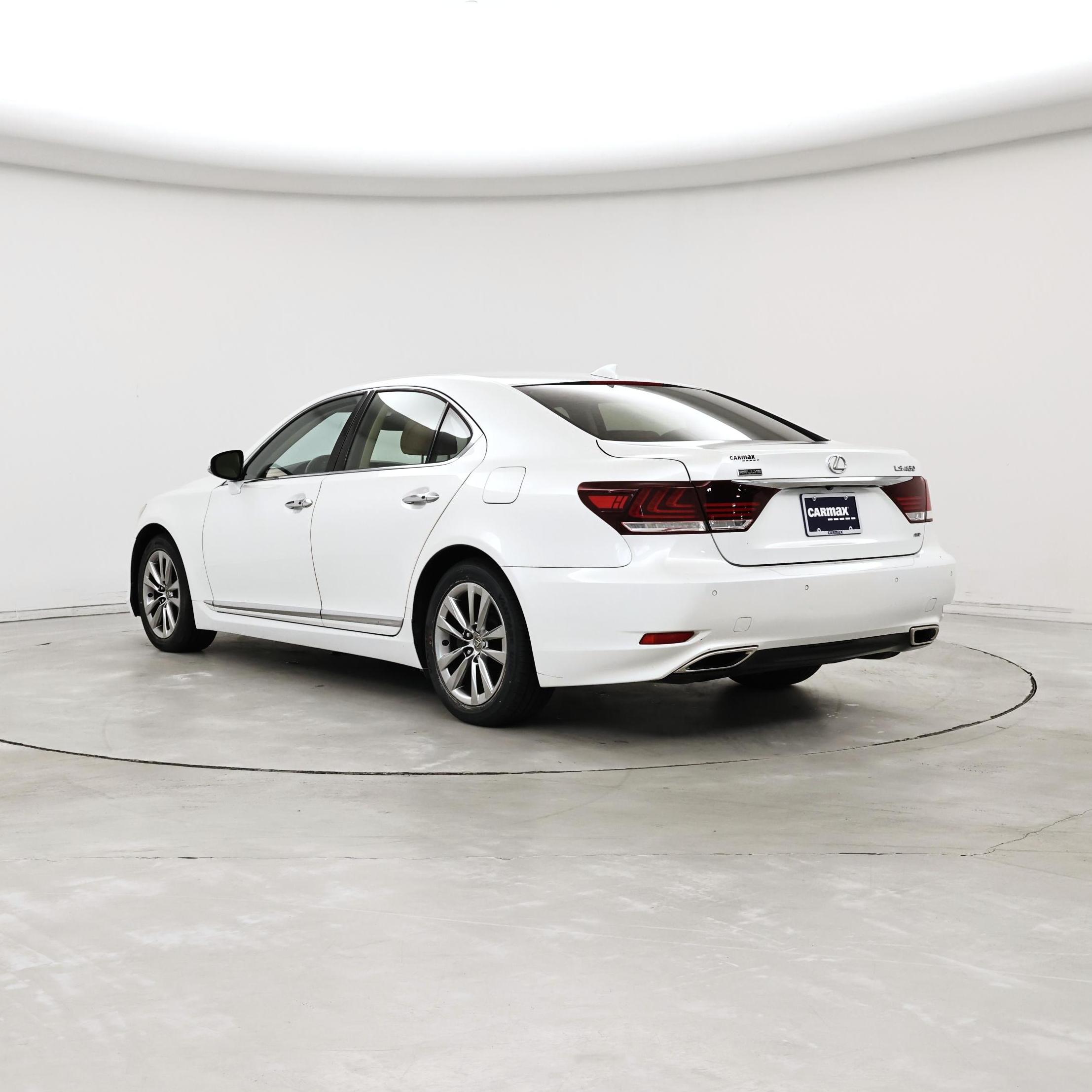 Thumbnail: 2015 Lexus LS - 2