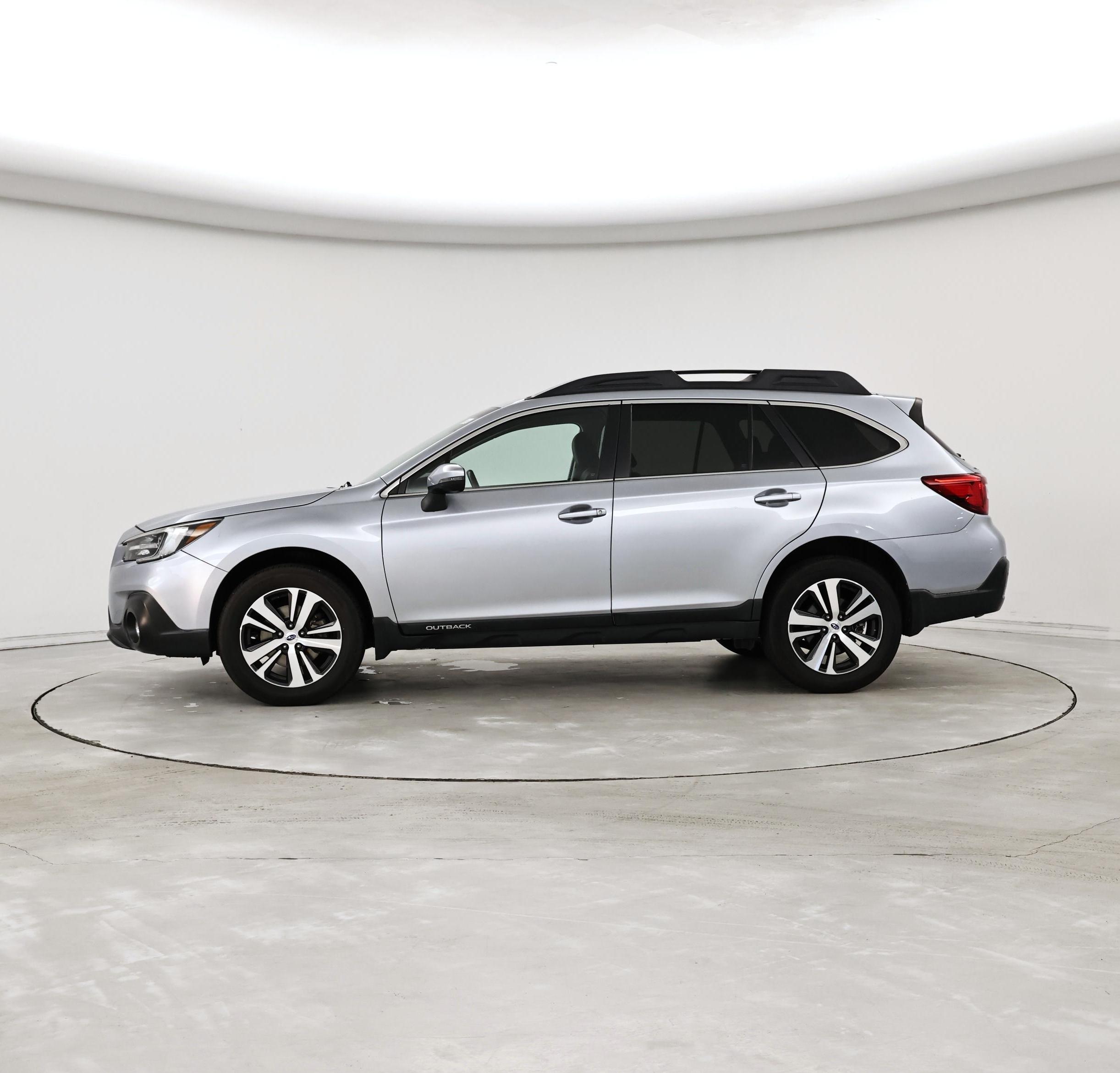 Thumbnail: 2019 Subaru Outback - 3