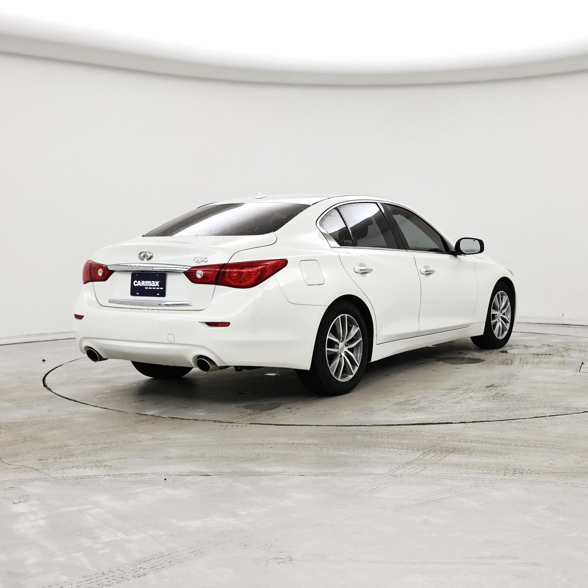 Thumbnail: 2015 INFINITI Q50 - 8