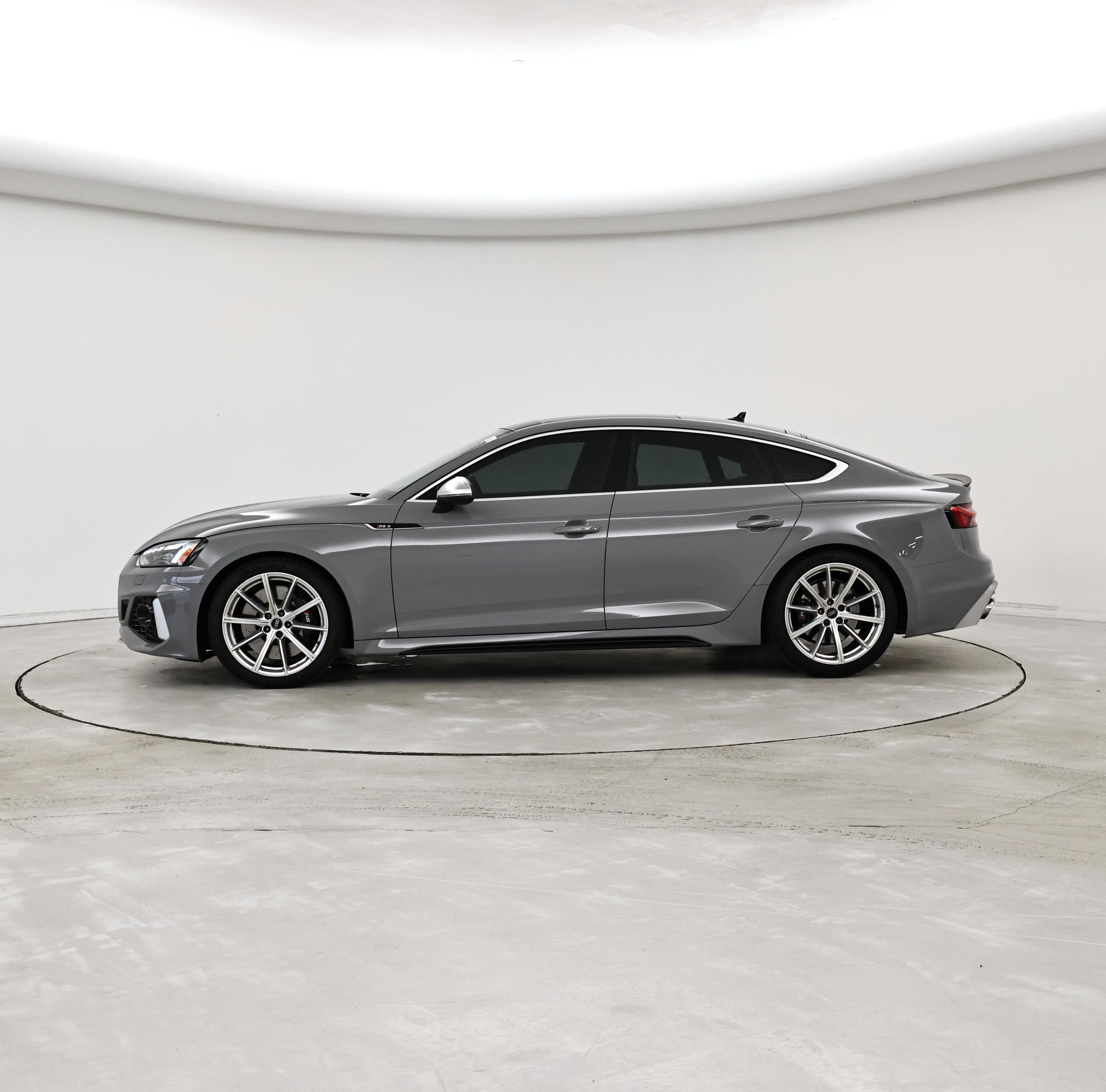 Thumbnail: 2022 Audi RS 5 - 3