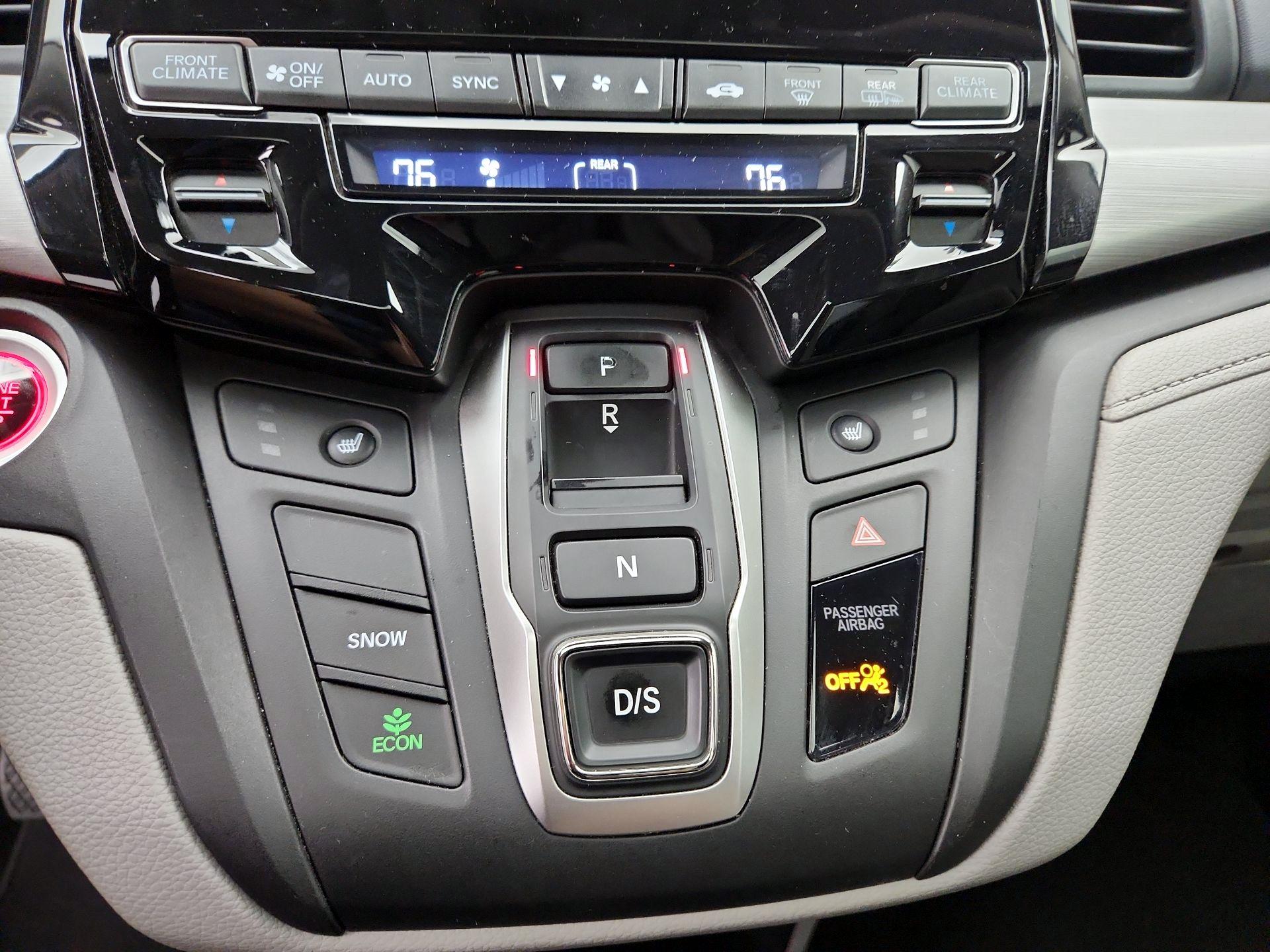 Thumbnail: 2019 Honda Odyssey - 17