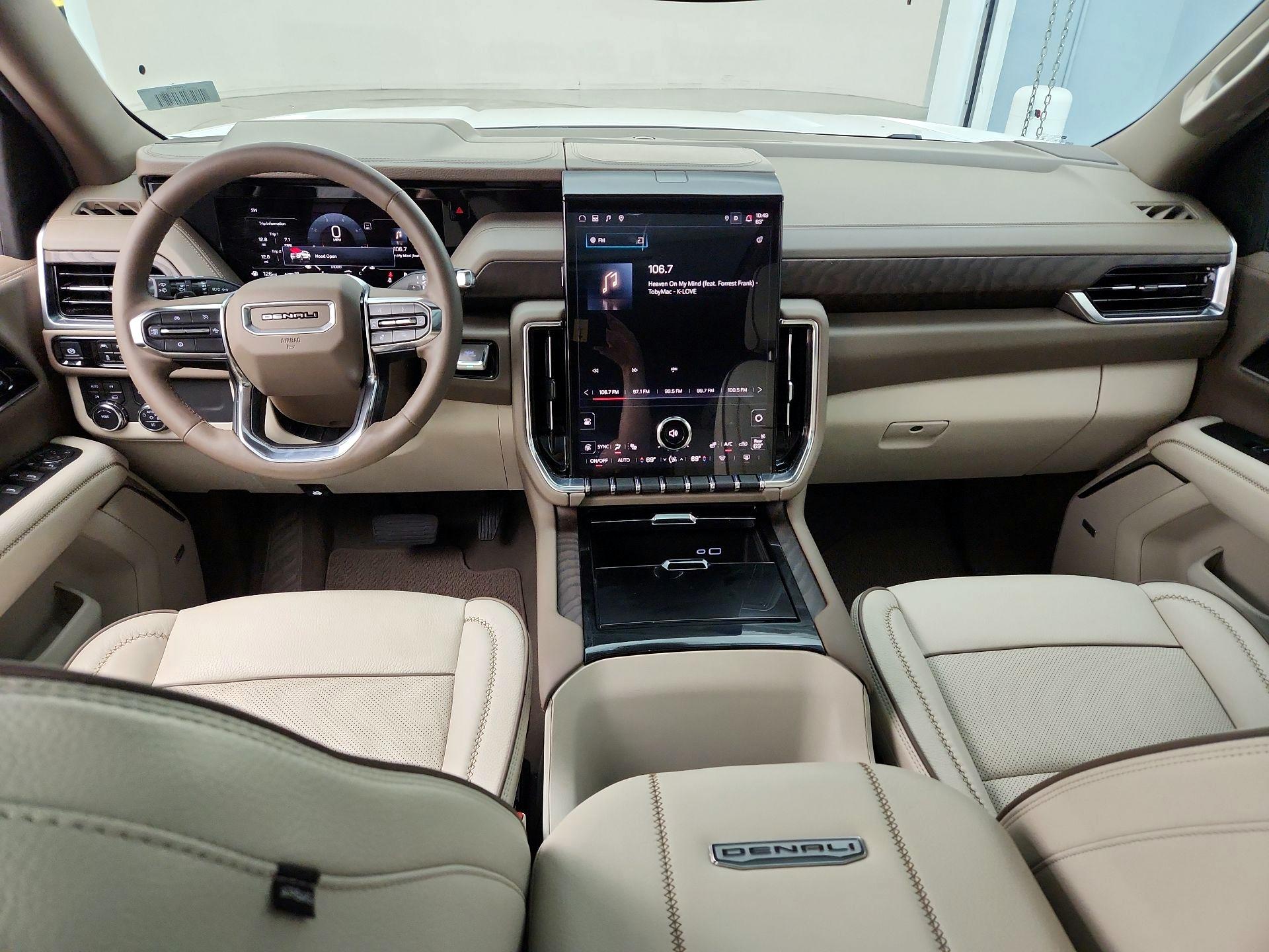 Thumbnail: 2025 GMC Yukon XL - 9