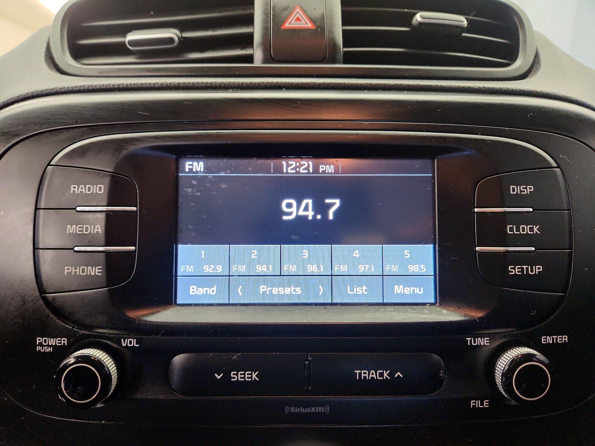 Thumbnail: 2019 Kia Soul - 15