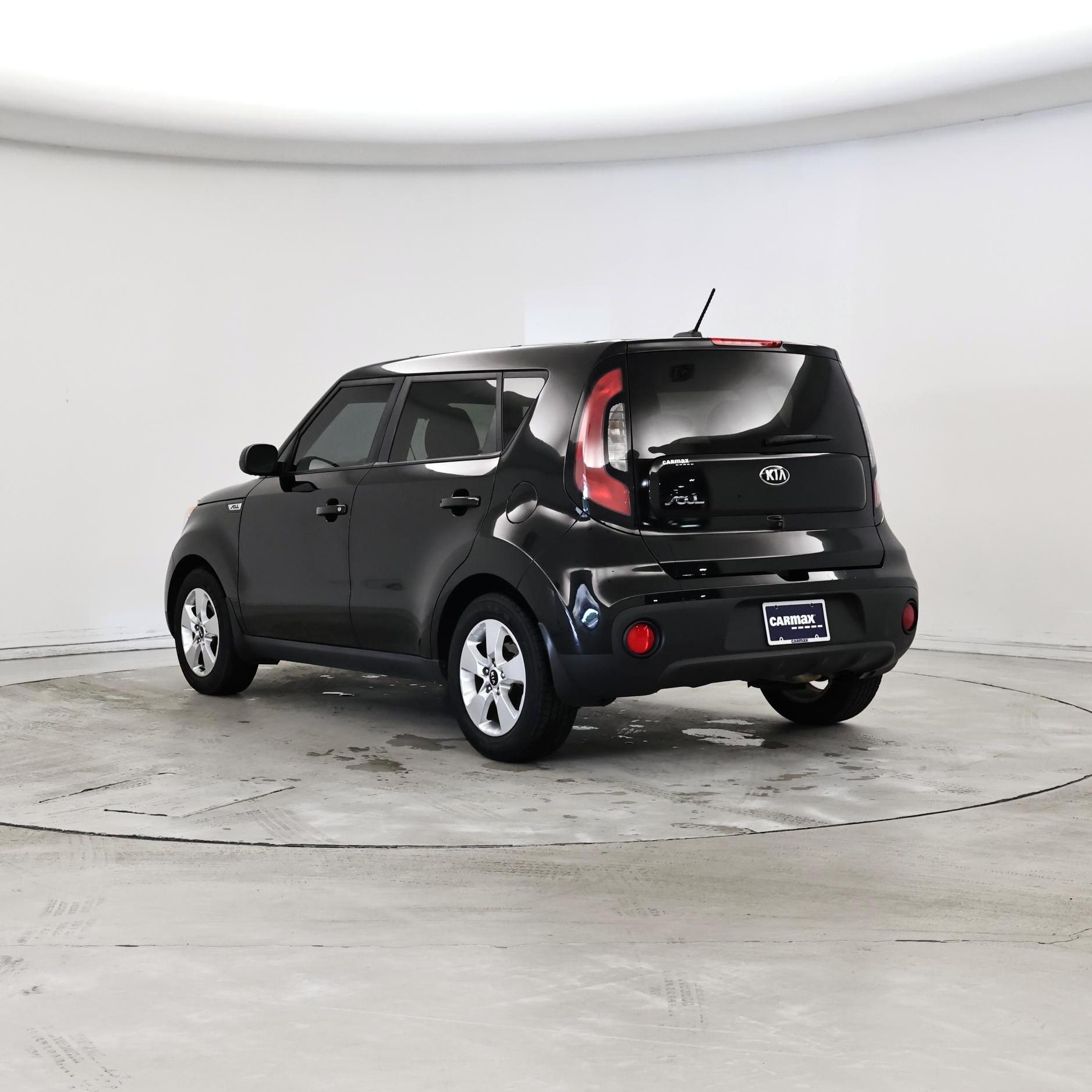 Thumbnail: 2019 Kia Soul - 2