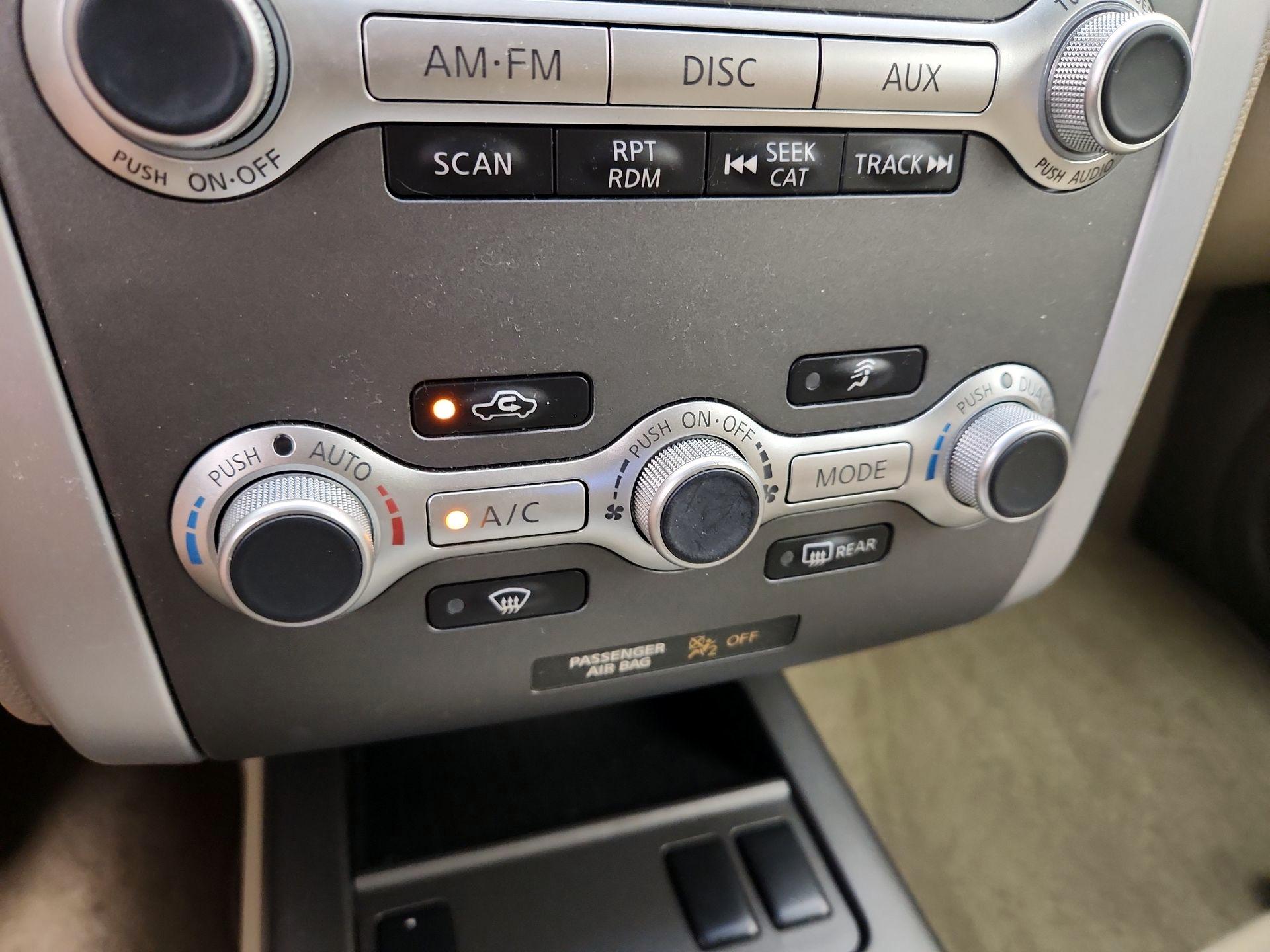 Thumbnail: 2014 Nissan Murano - 16