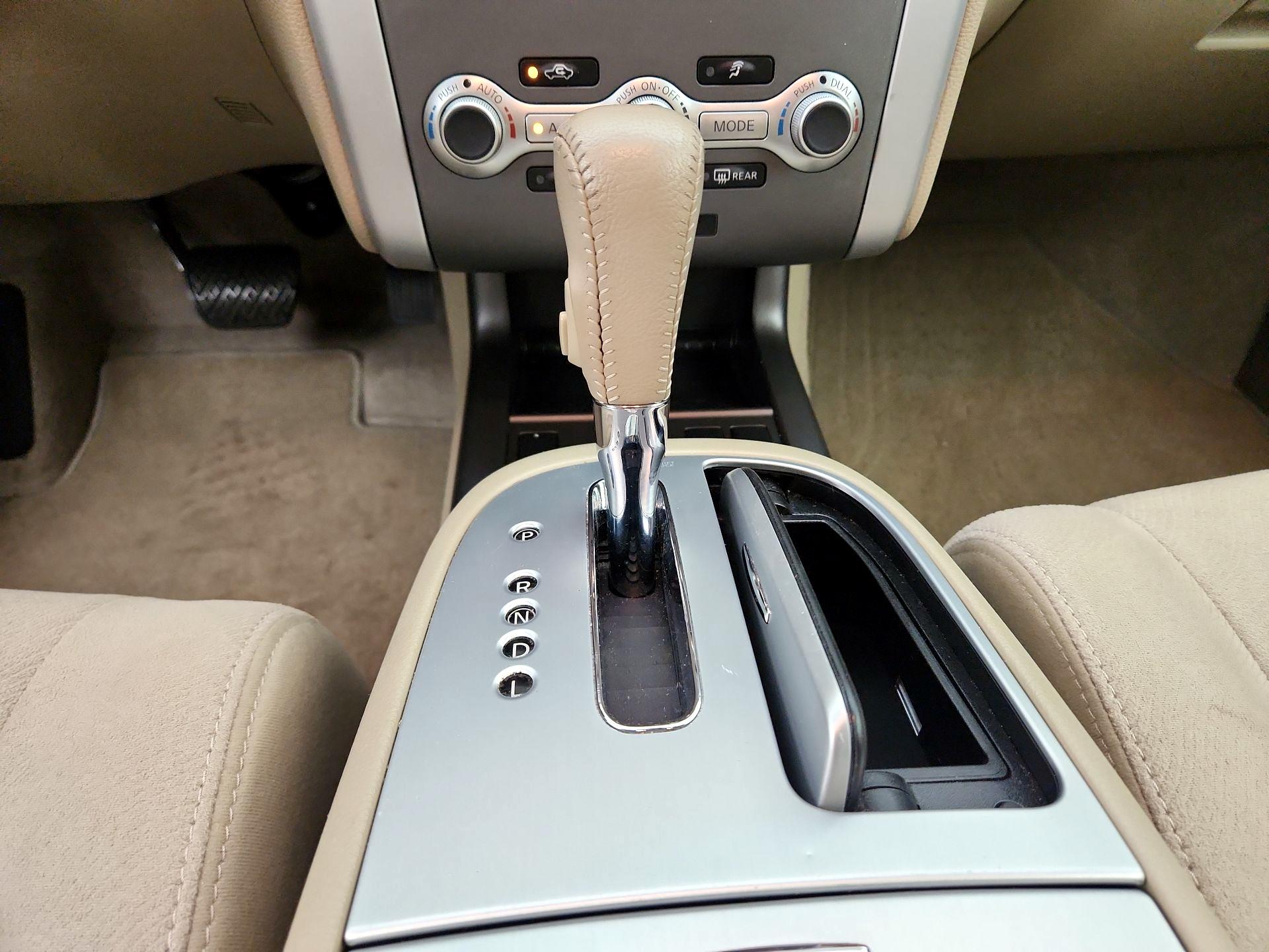 Thumbnail: 2014 Nissan Murano - 17
