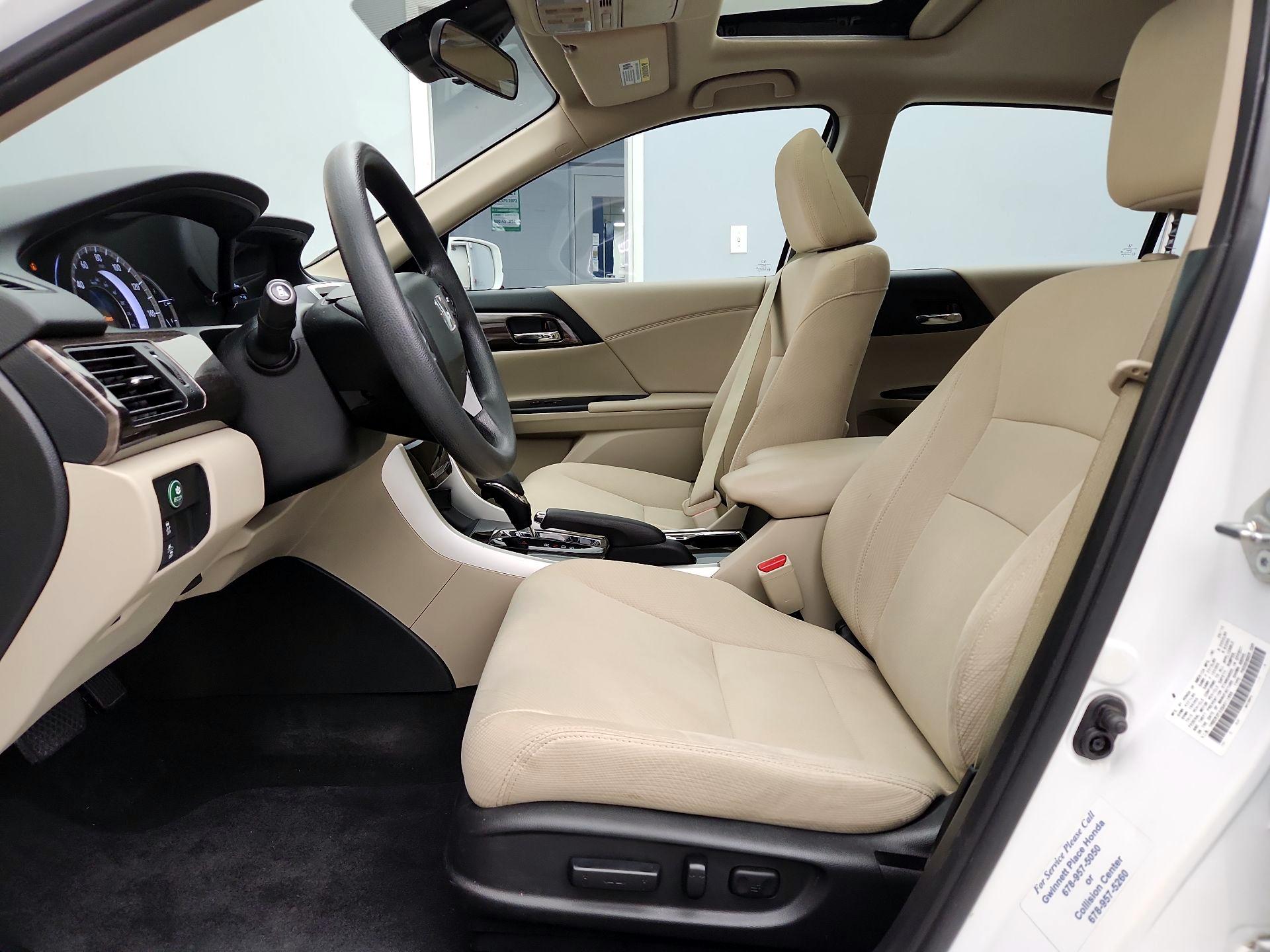 Thumbnail: 2016 Honda Accord - 11