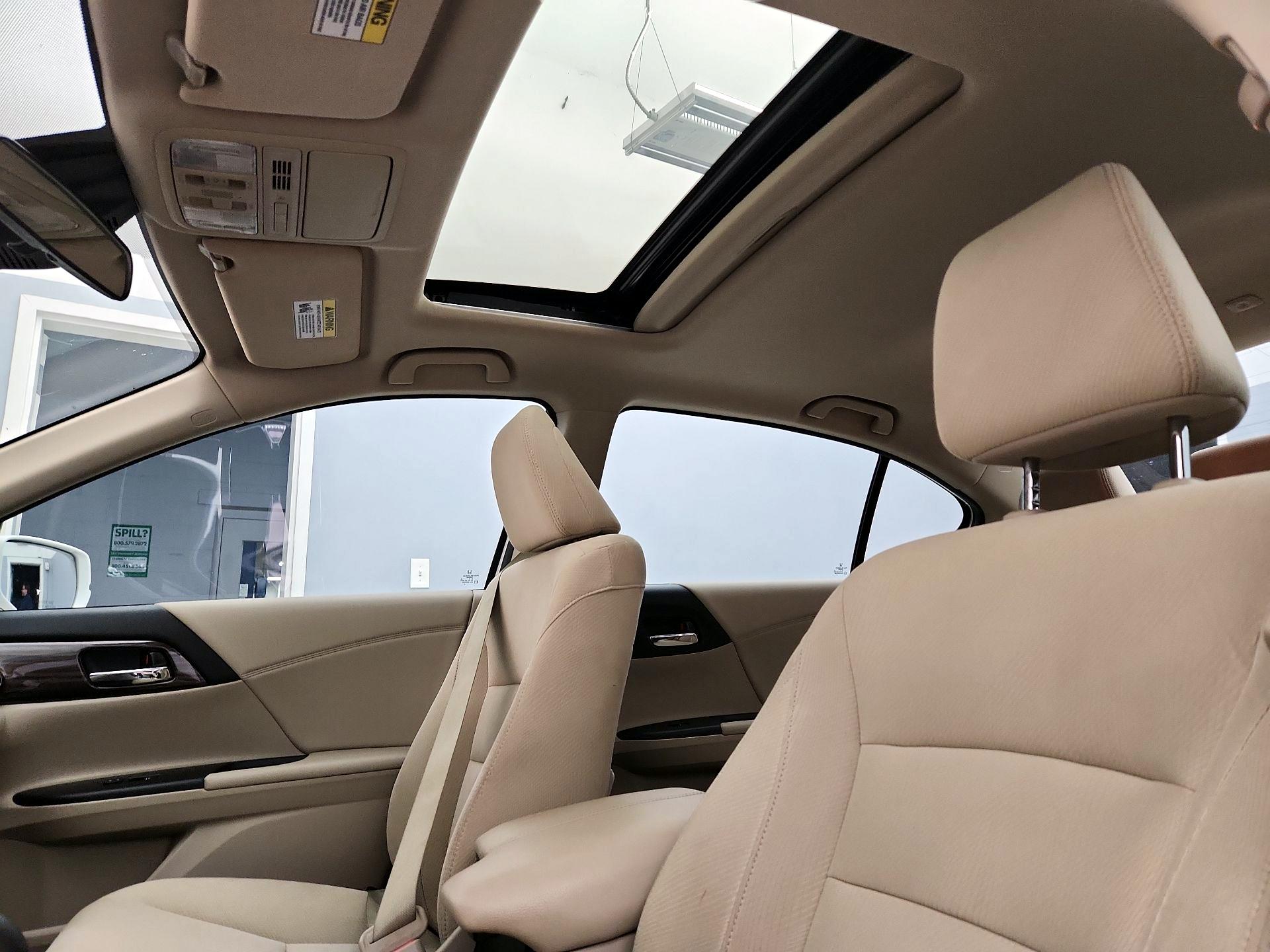 Thumbnail: 2016 Honda Accord - 19