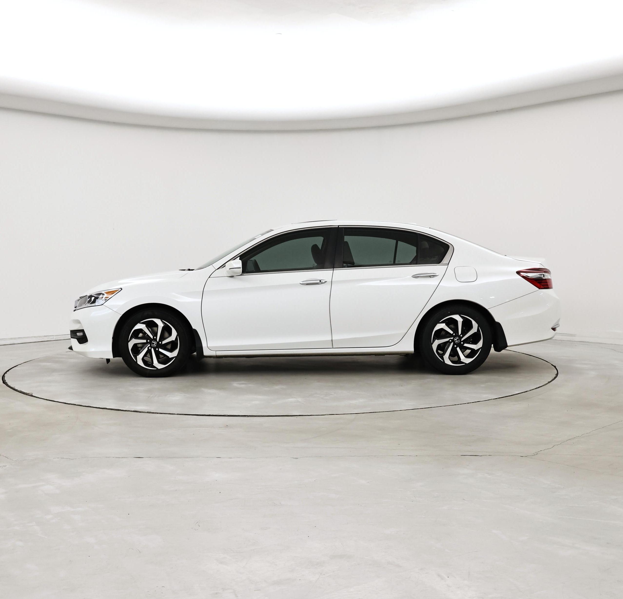 Thumbnail: 2016 Honda Accord - 3