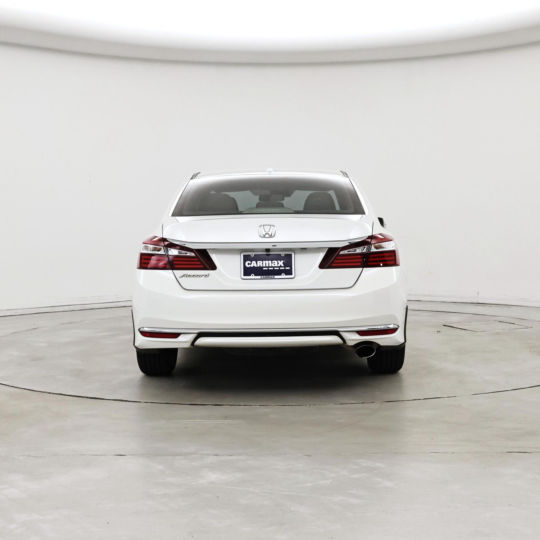 Thumbnail: 2016 Honda Accord - 6