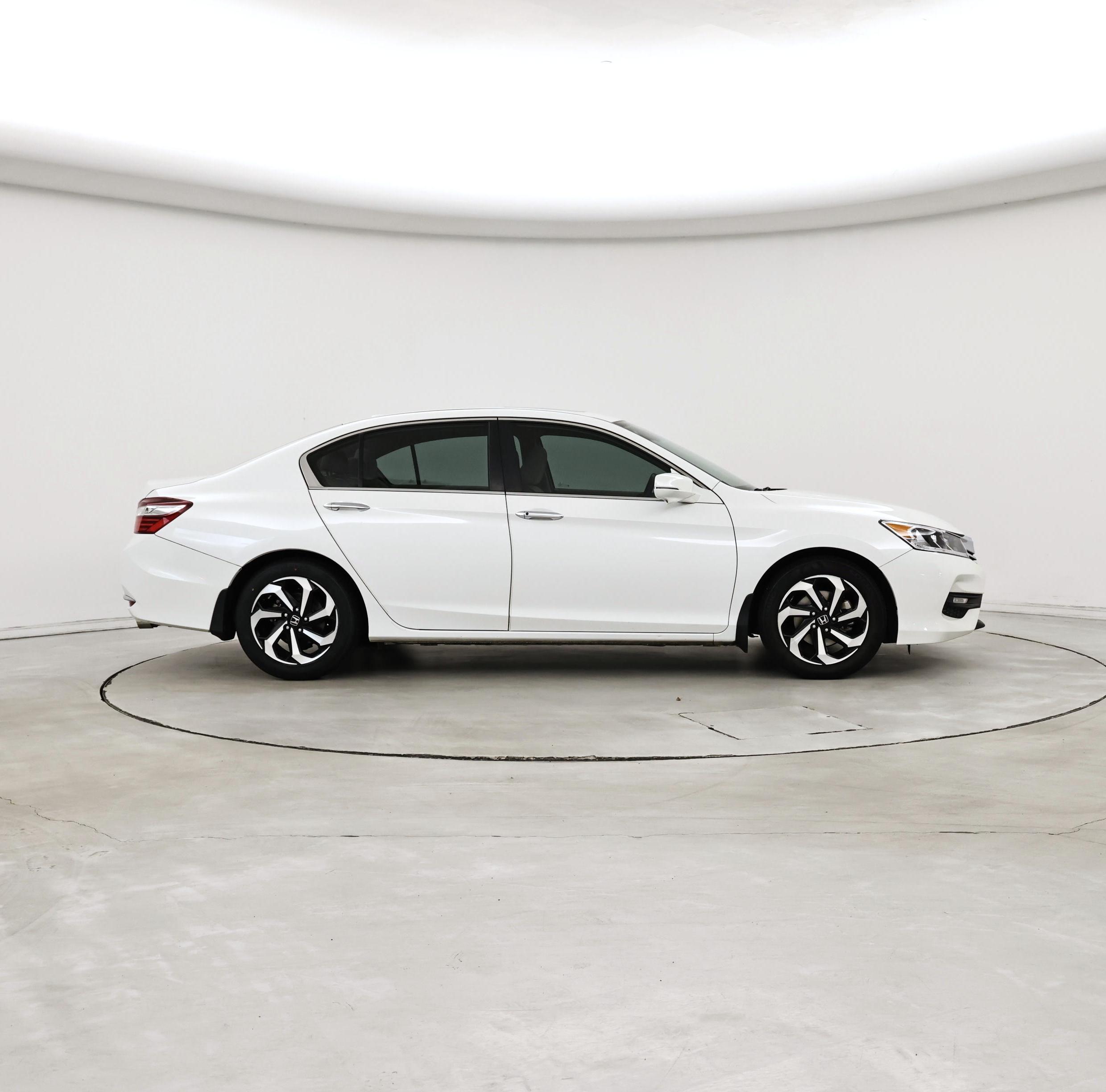 Thumbnail: 2016 Honda Accord - 7
