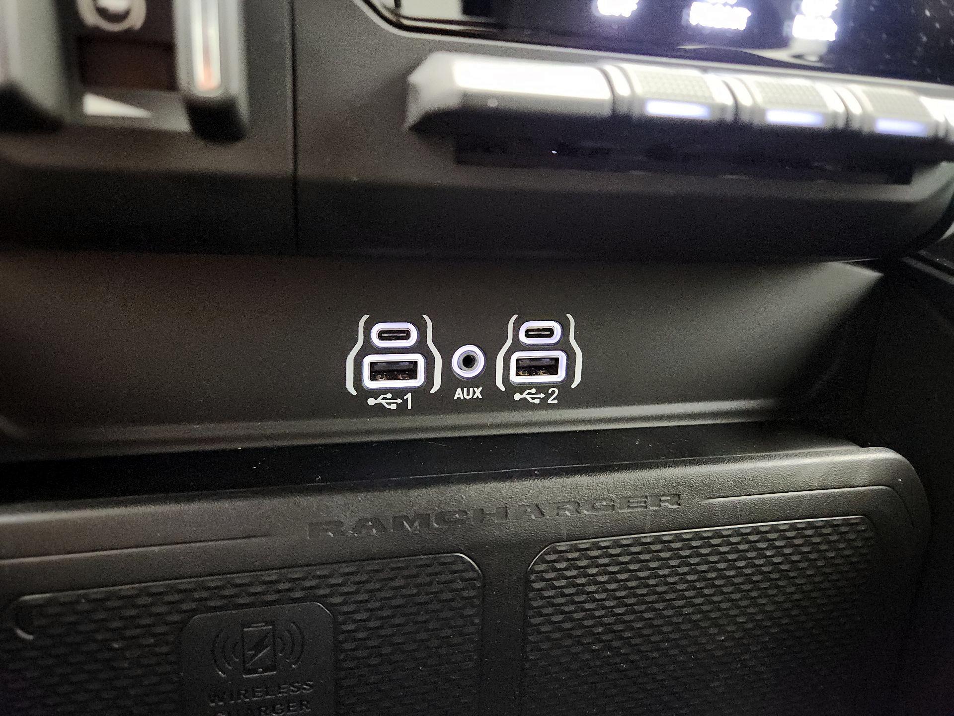 Thumbnail: 2025 RAM 1500 - 18