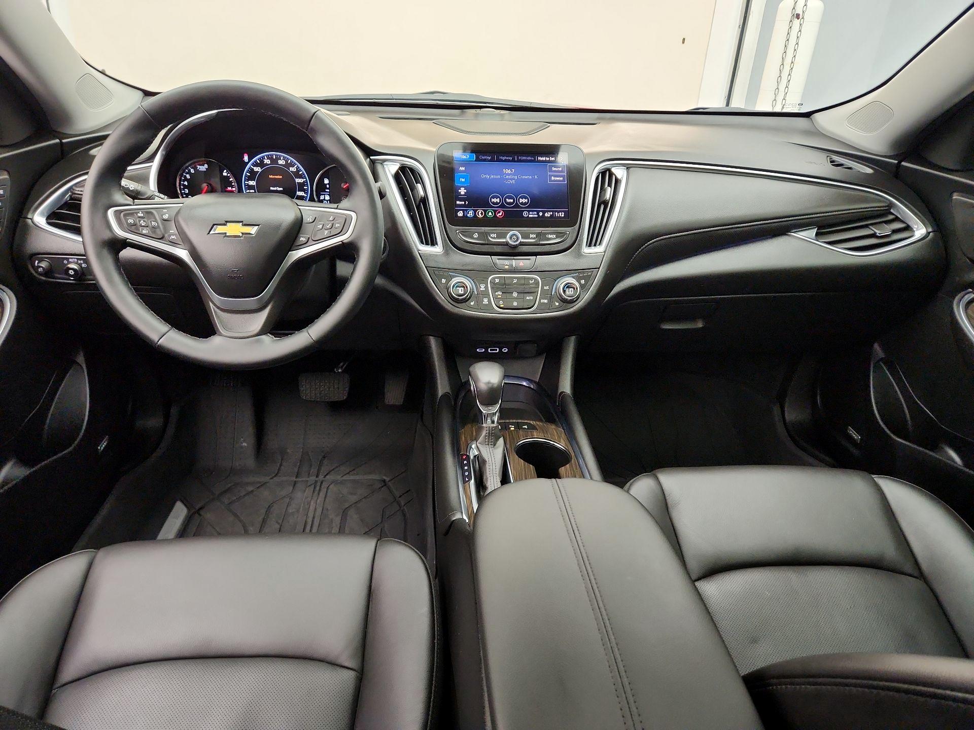Thumbnail: 2023 Chevrolet Malibu - 9